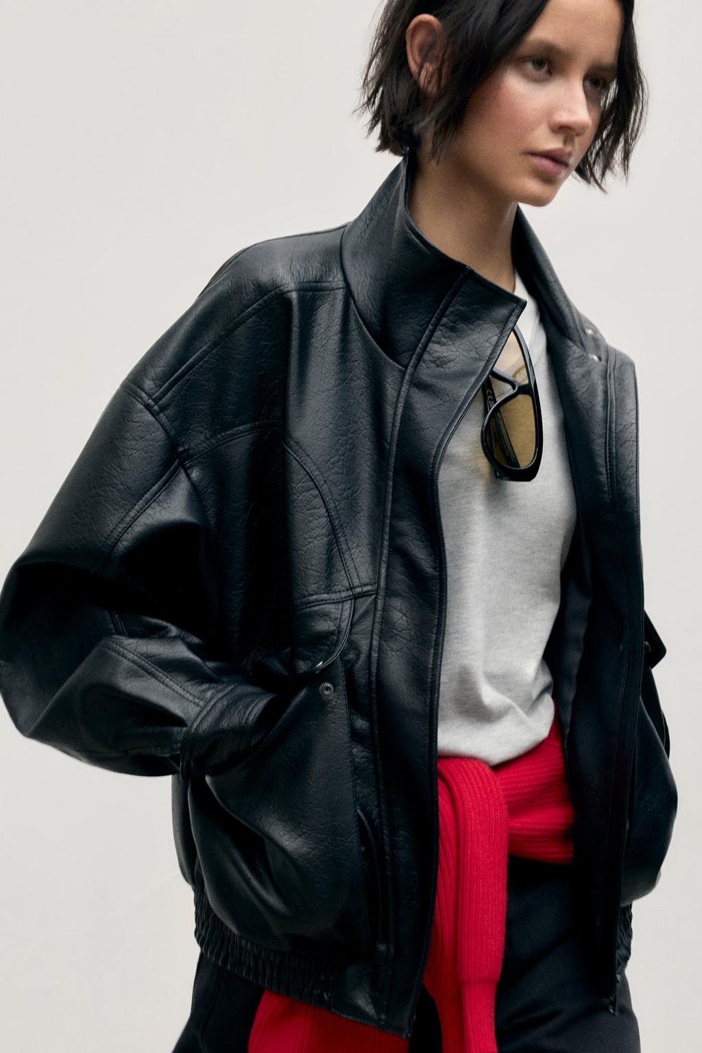 Chaqueta bomber efecto piel PULL&BEAR