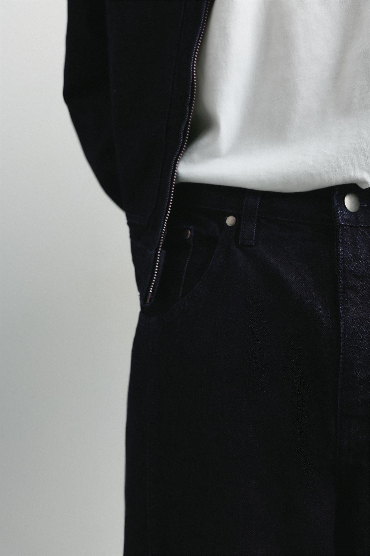 Front seam barrel jeans — Navy