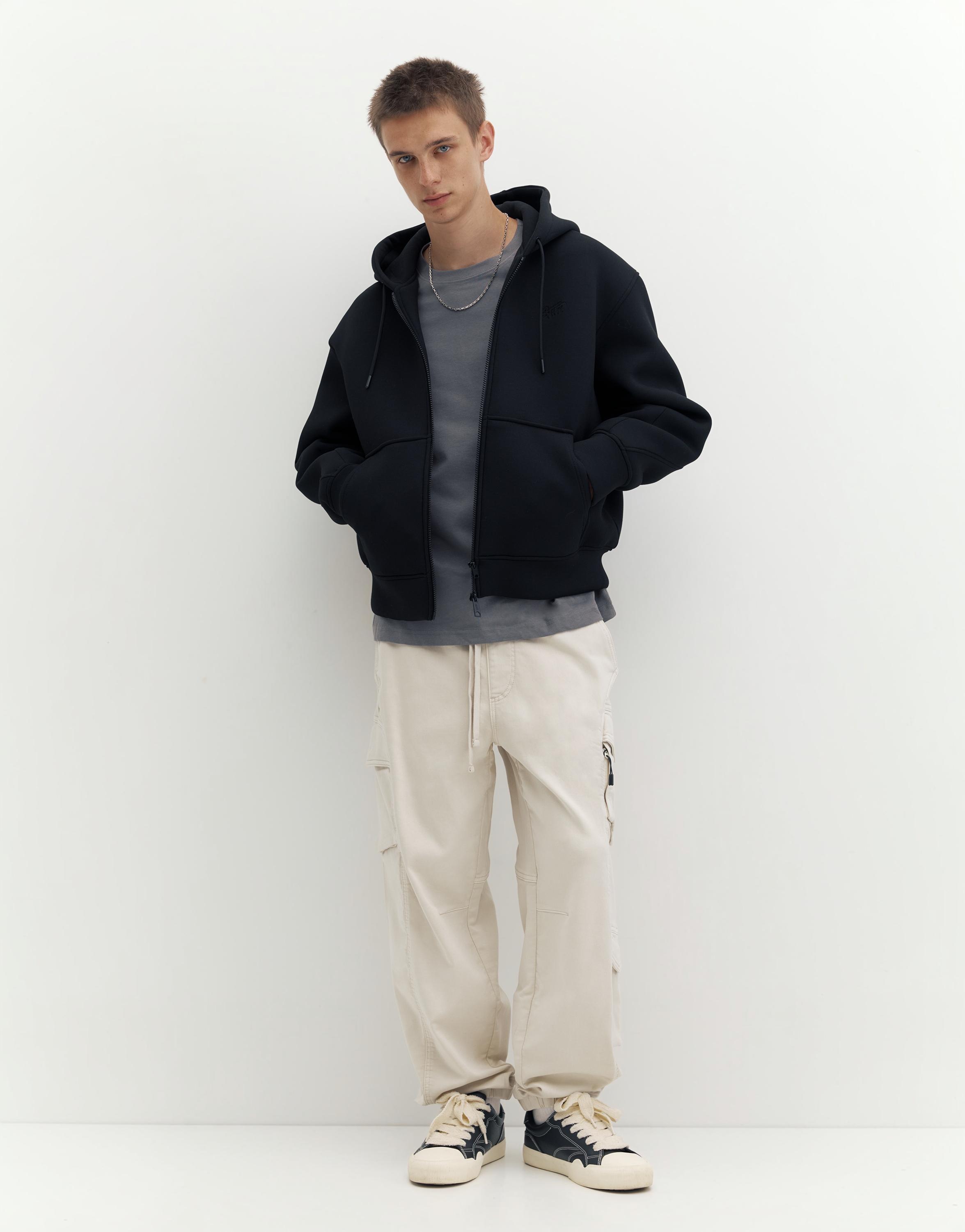 Multi-pocket joggers — Stone