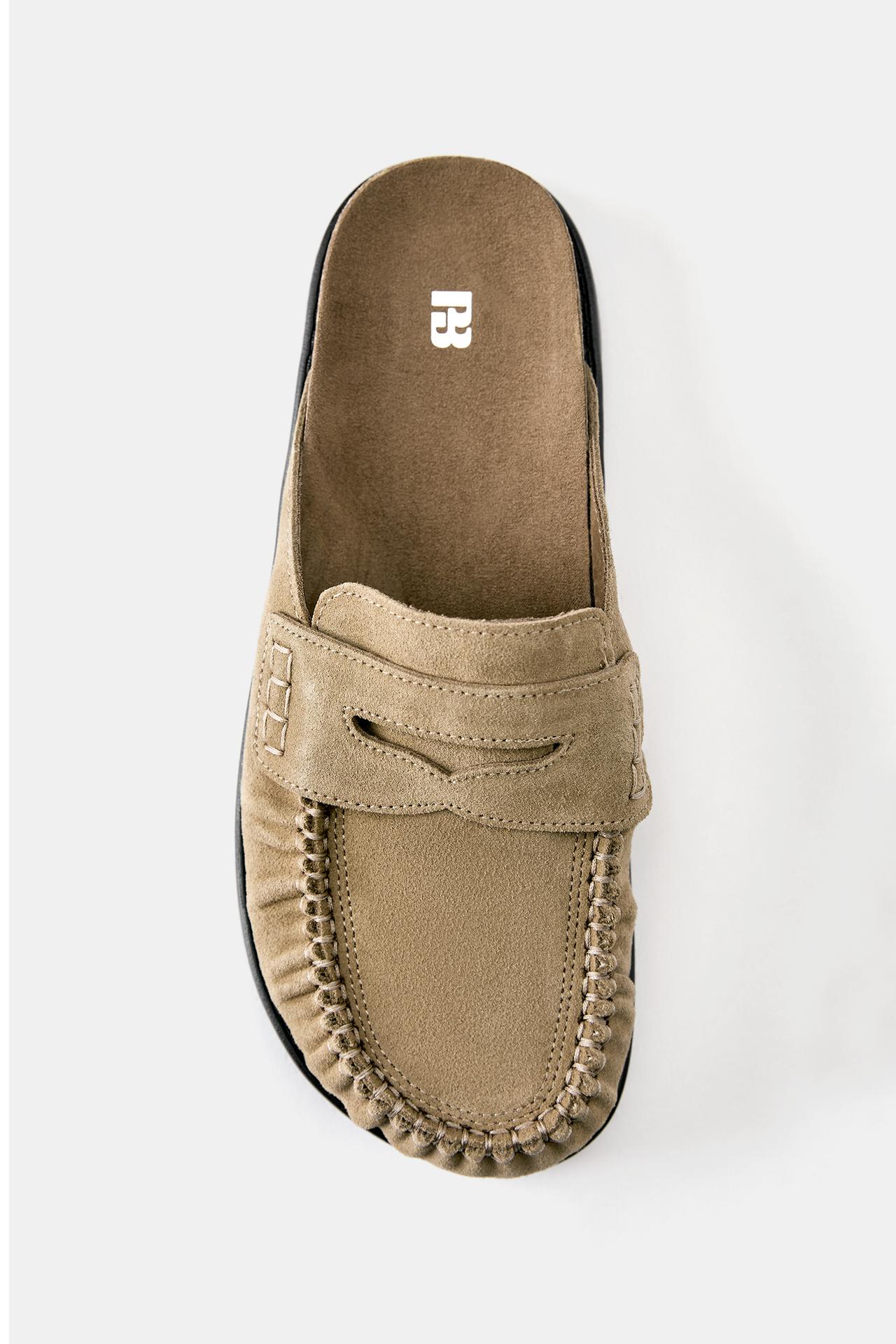 Gathered loafer leather clogs — Taupe
