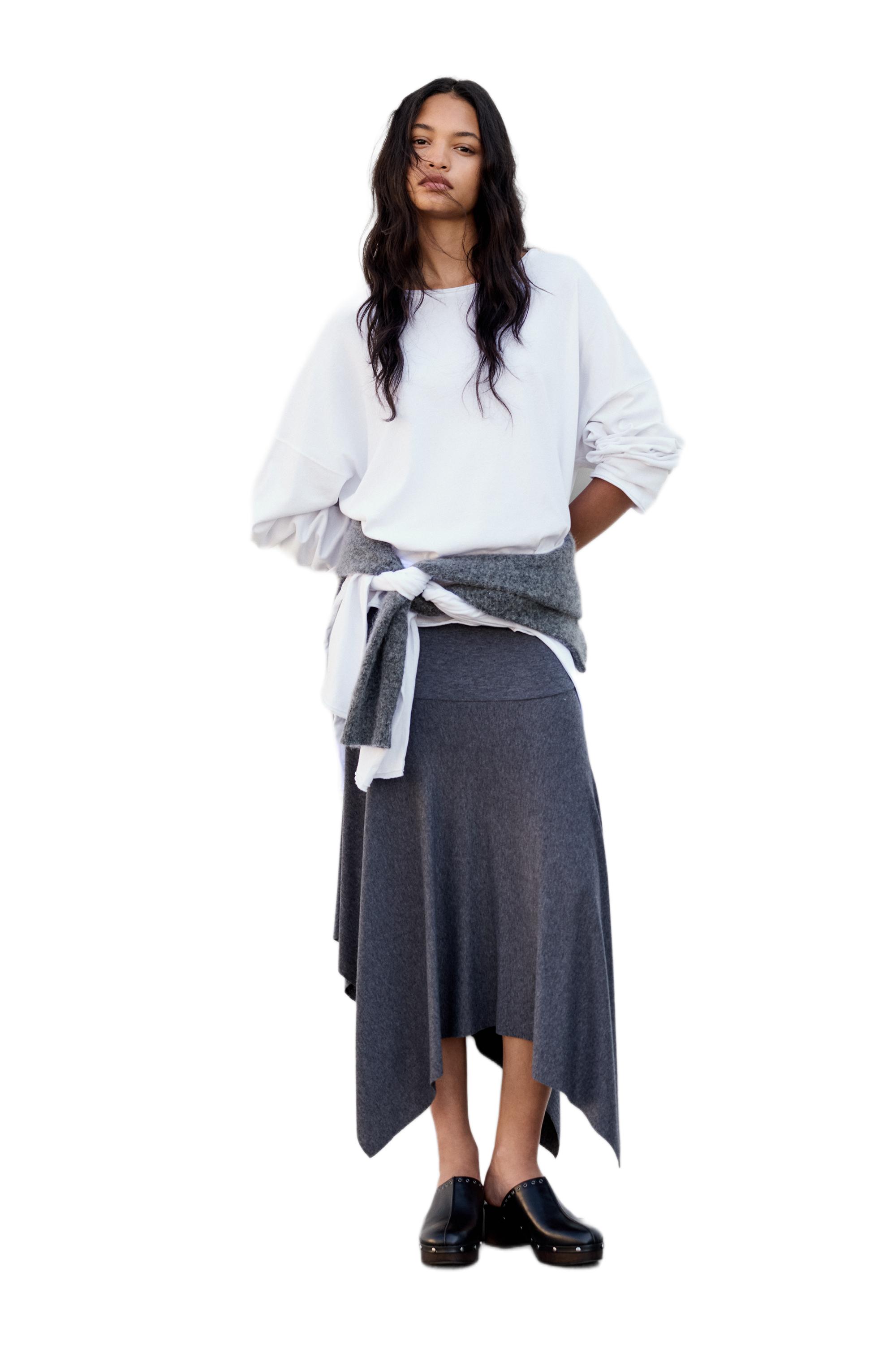 Uzun kollu oversize t-shirt - Görsel 32