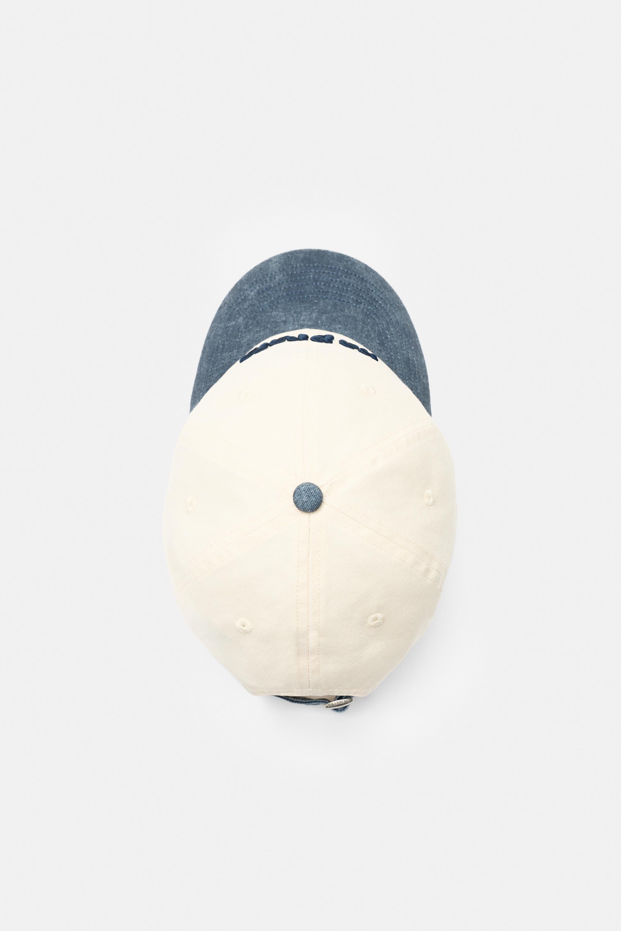 Na praia işlemeli şapka