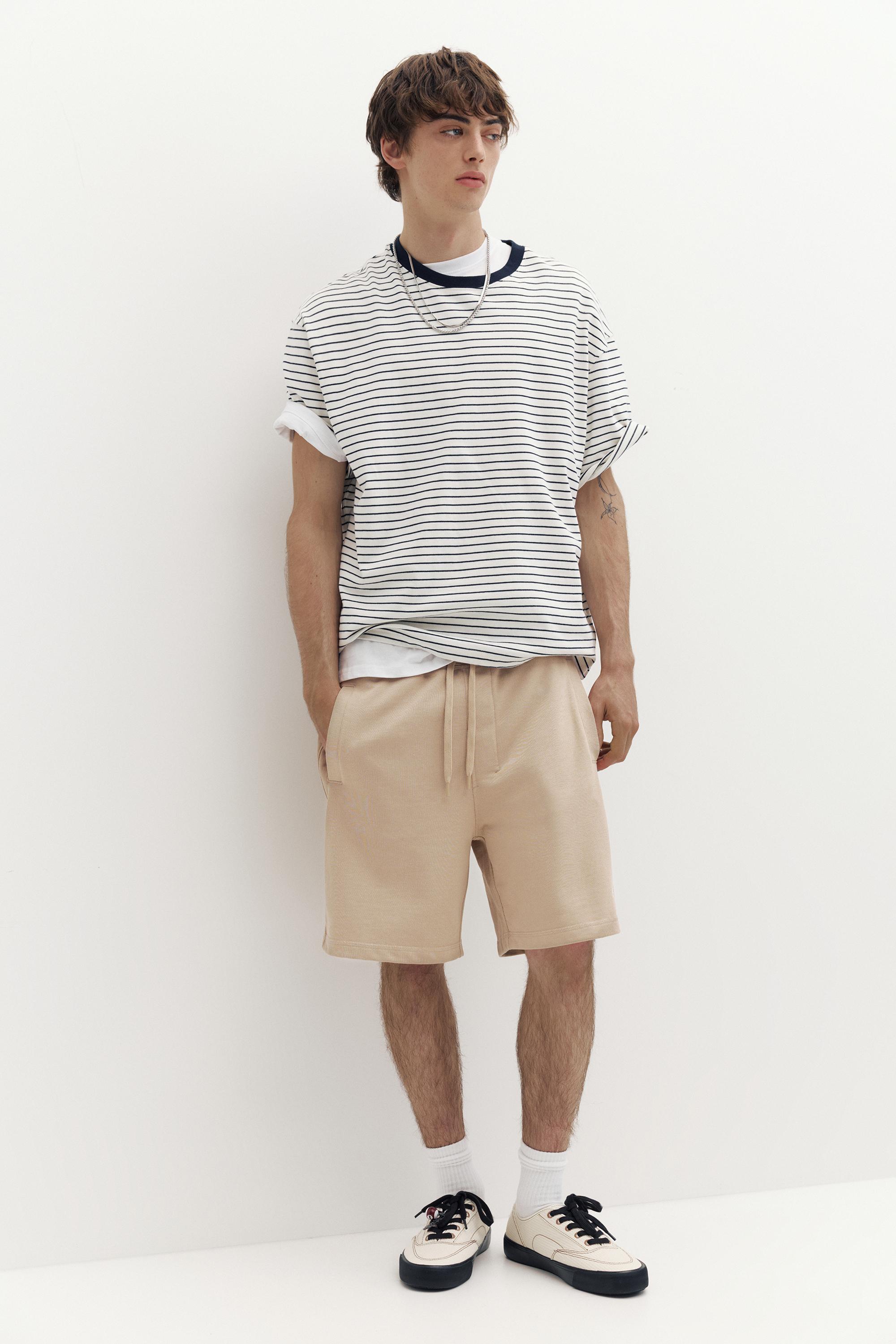 Logolu jogger bermuda şort - Görsel 171