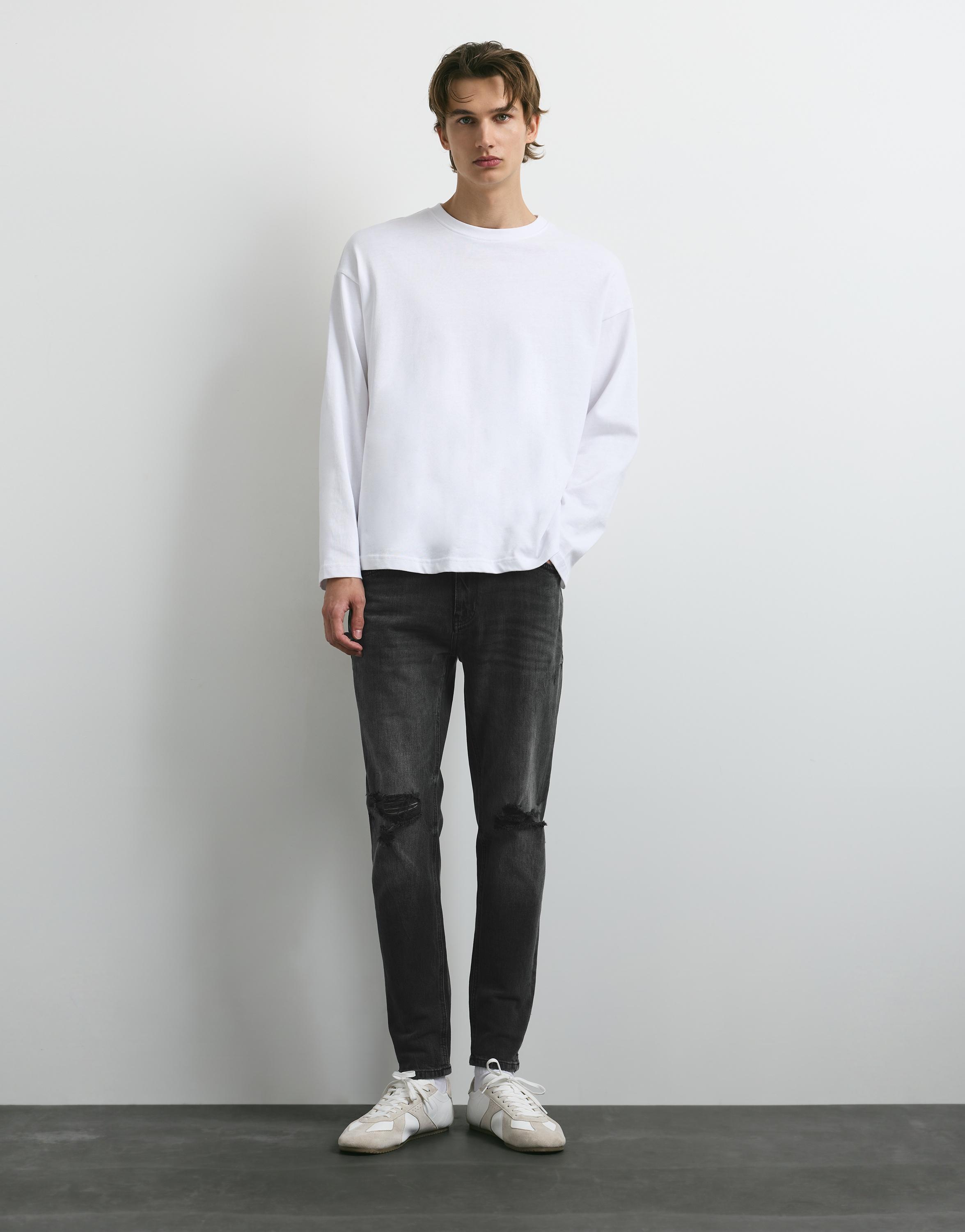 Ripped skinny jeans — Faded black