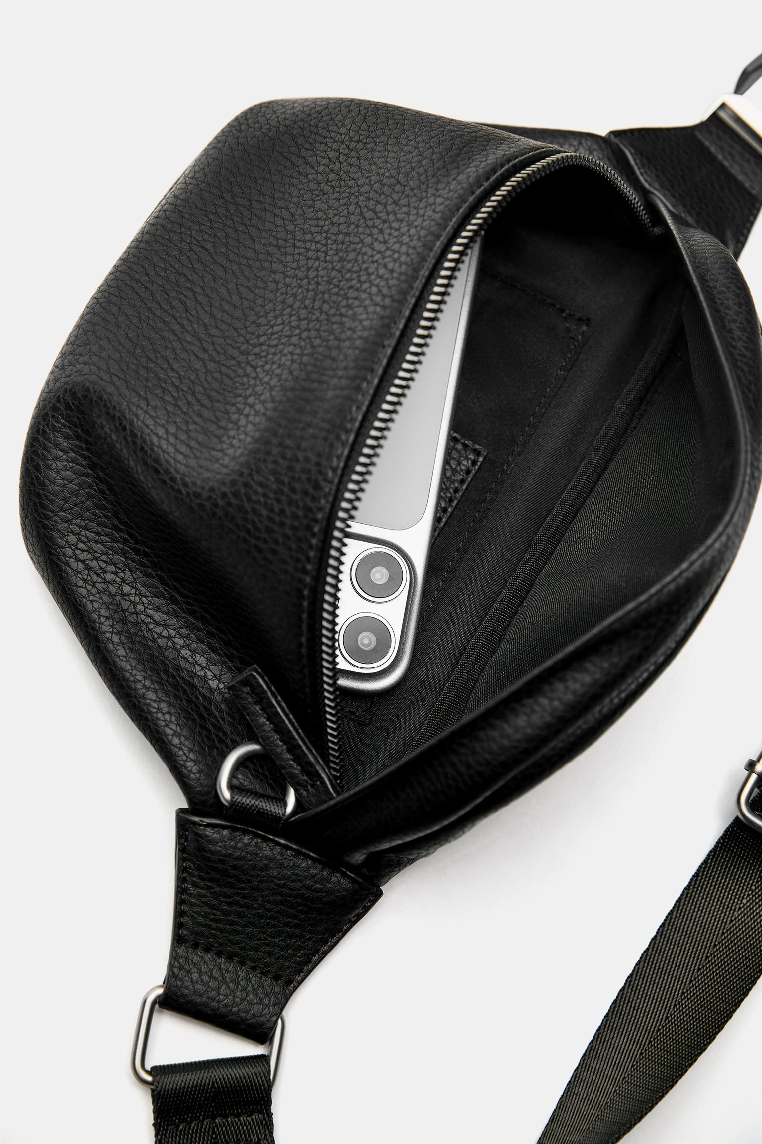 Textured belt bag — Black