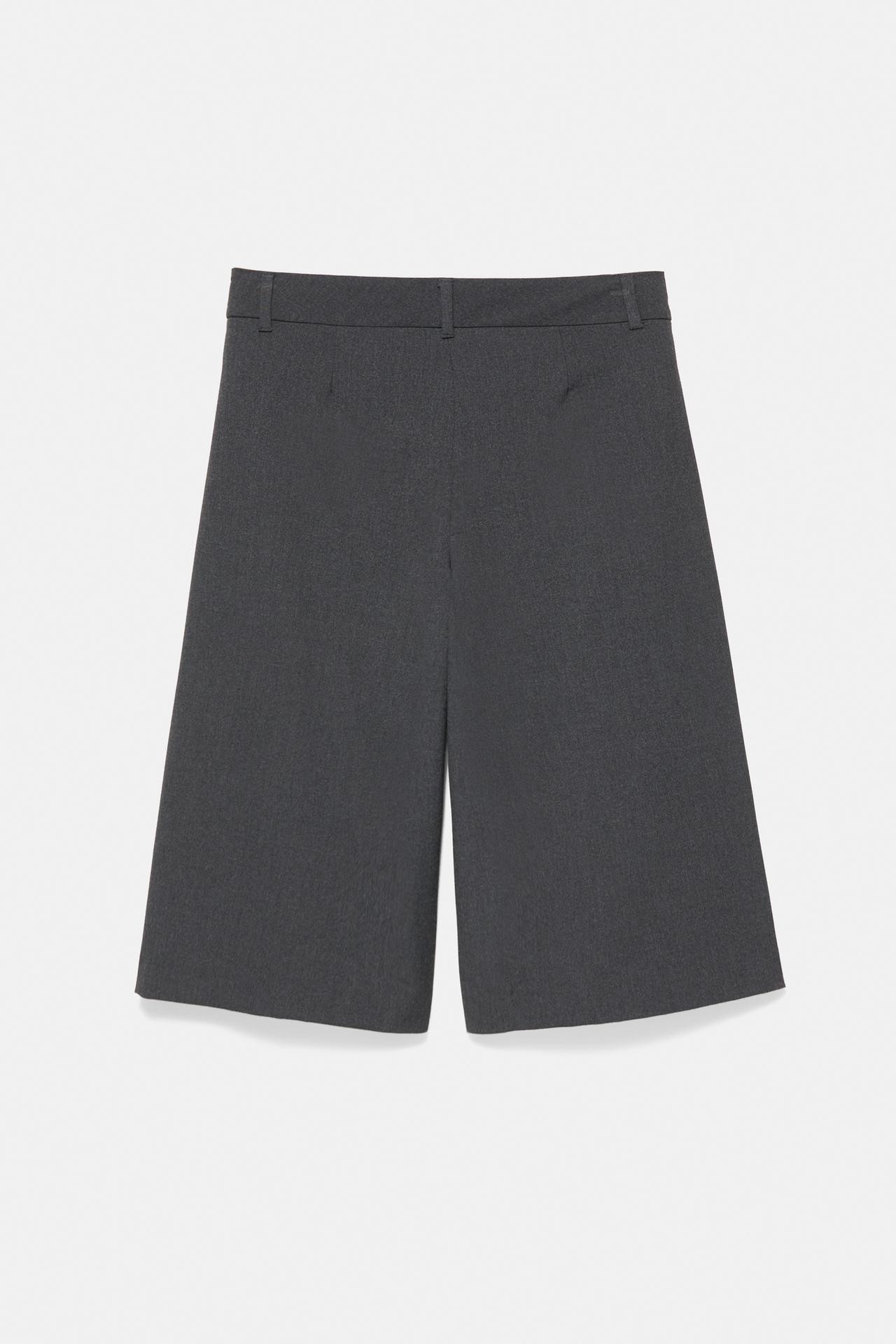 Pleated tailored bermuda shorts — Dark grey