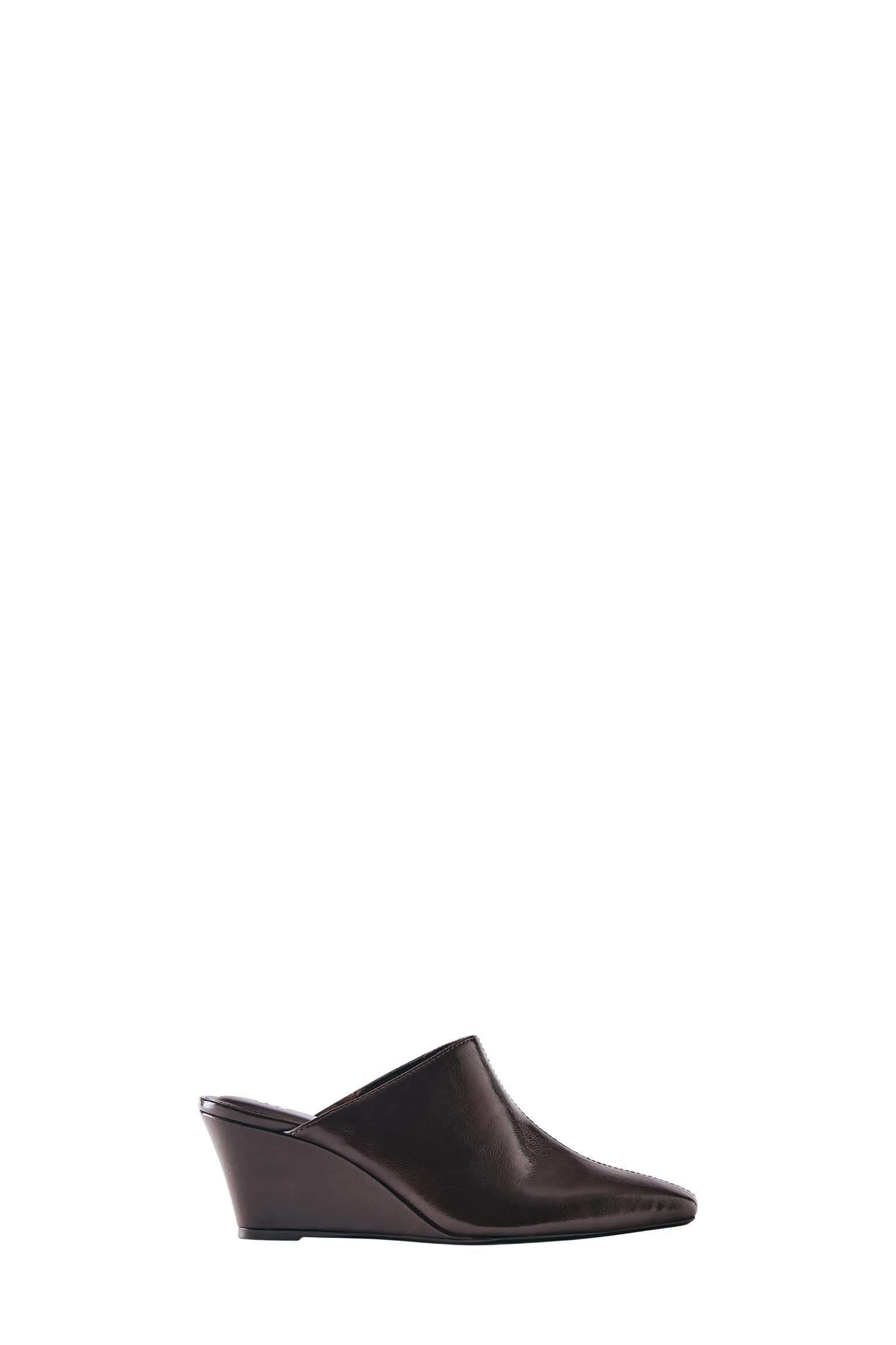 Wedge heel mule shoes — Brown