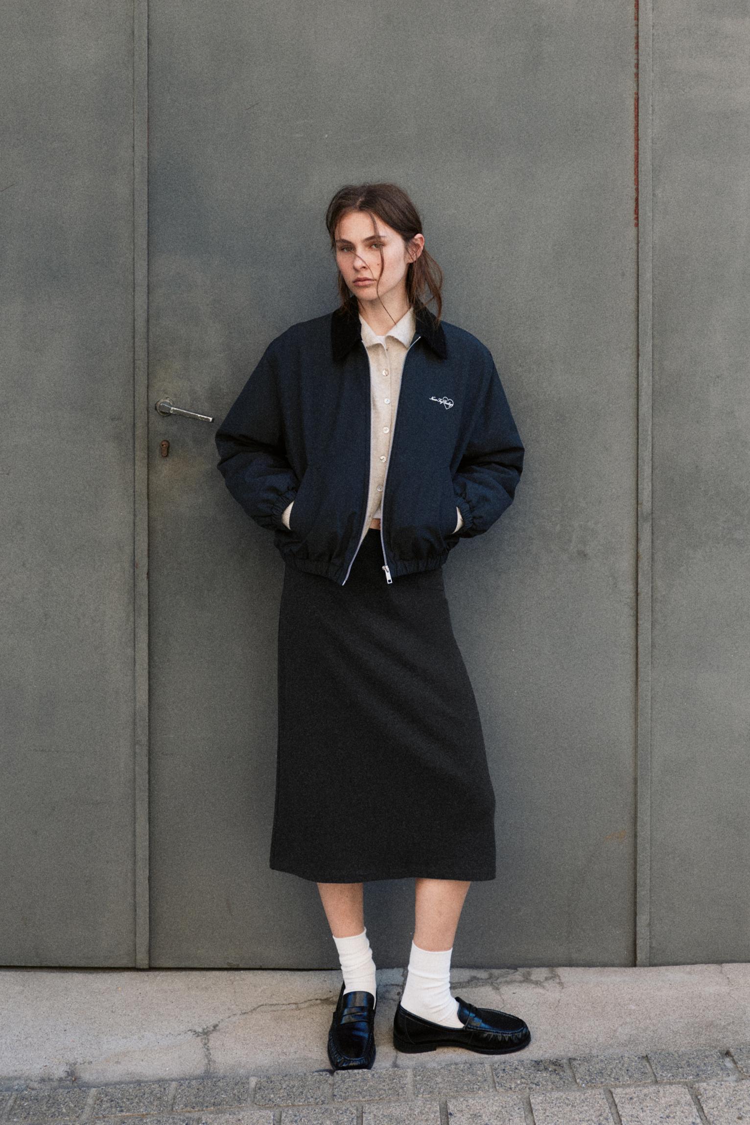 Falda midi recta tacto suave