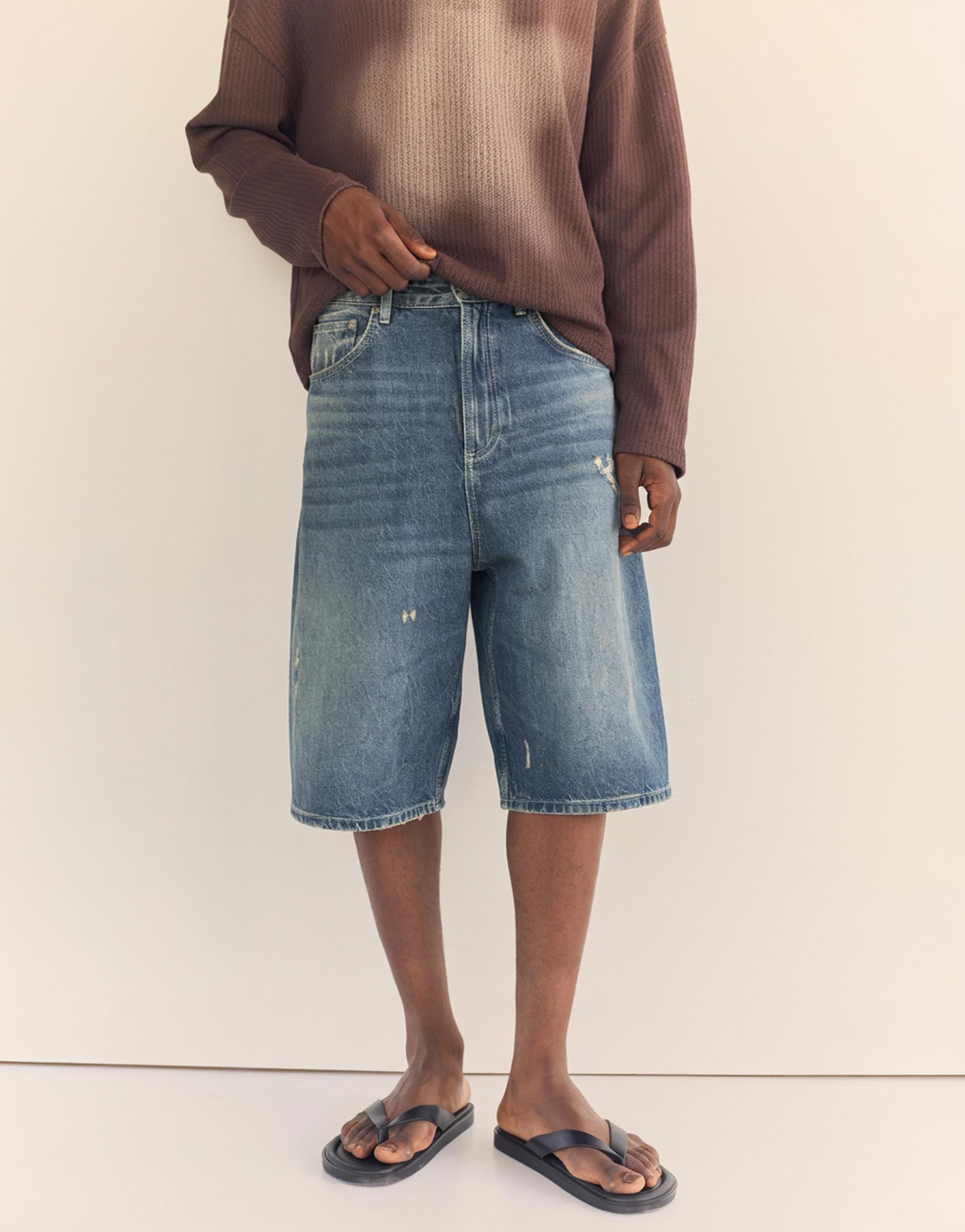Ripped detail jorts — Blue