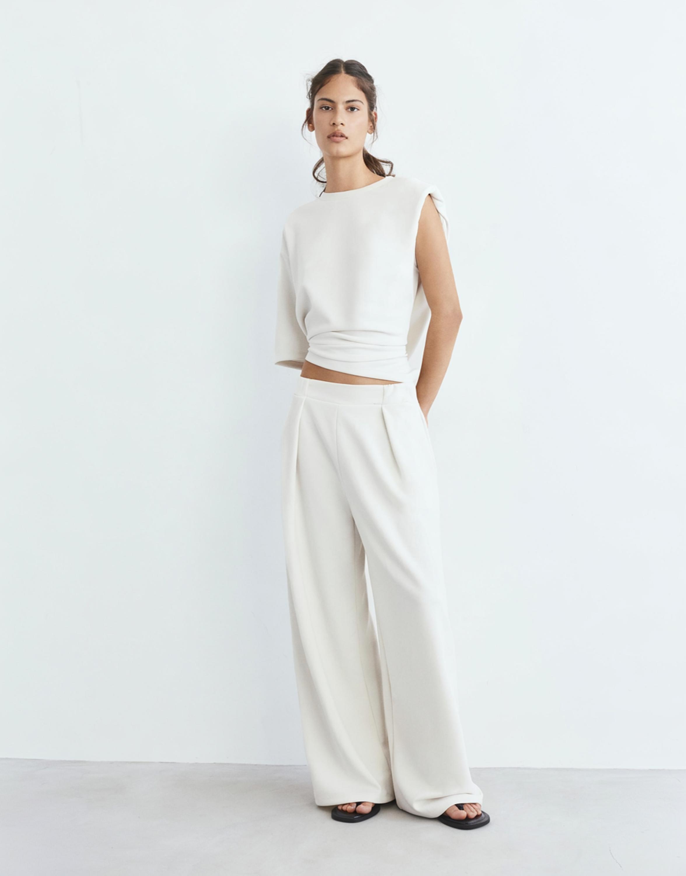 Soft-touch wide-leg darted trousers — Ecru