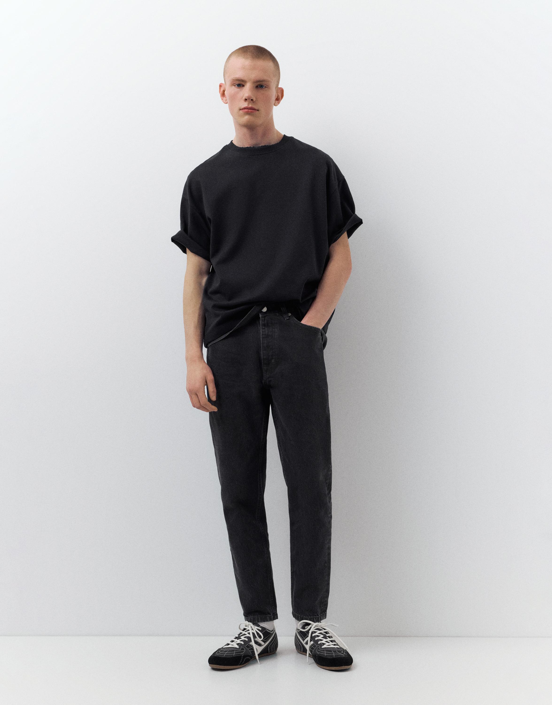 Standard jeans — Faded black