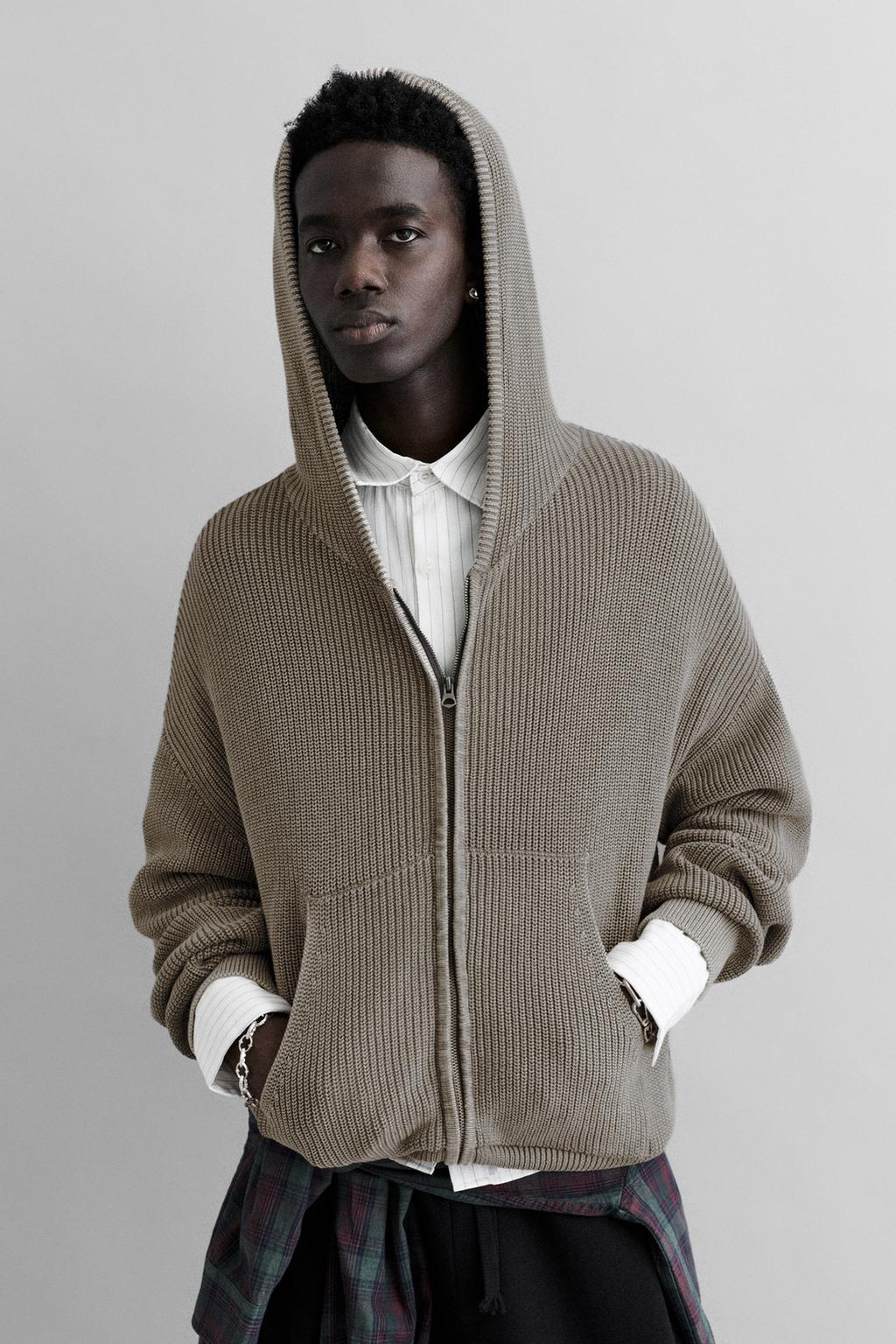 Hooded knit jacket with zip PULL&BEAR