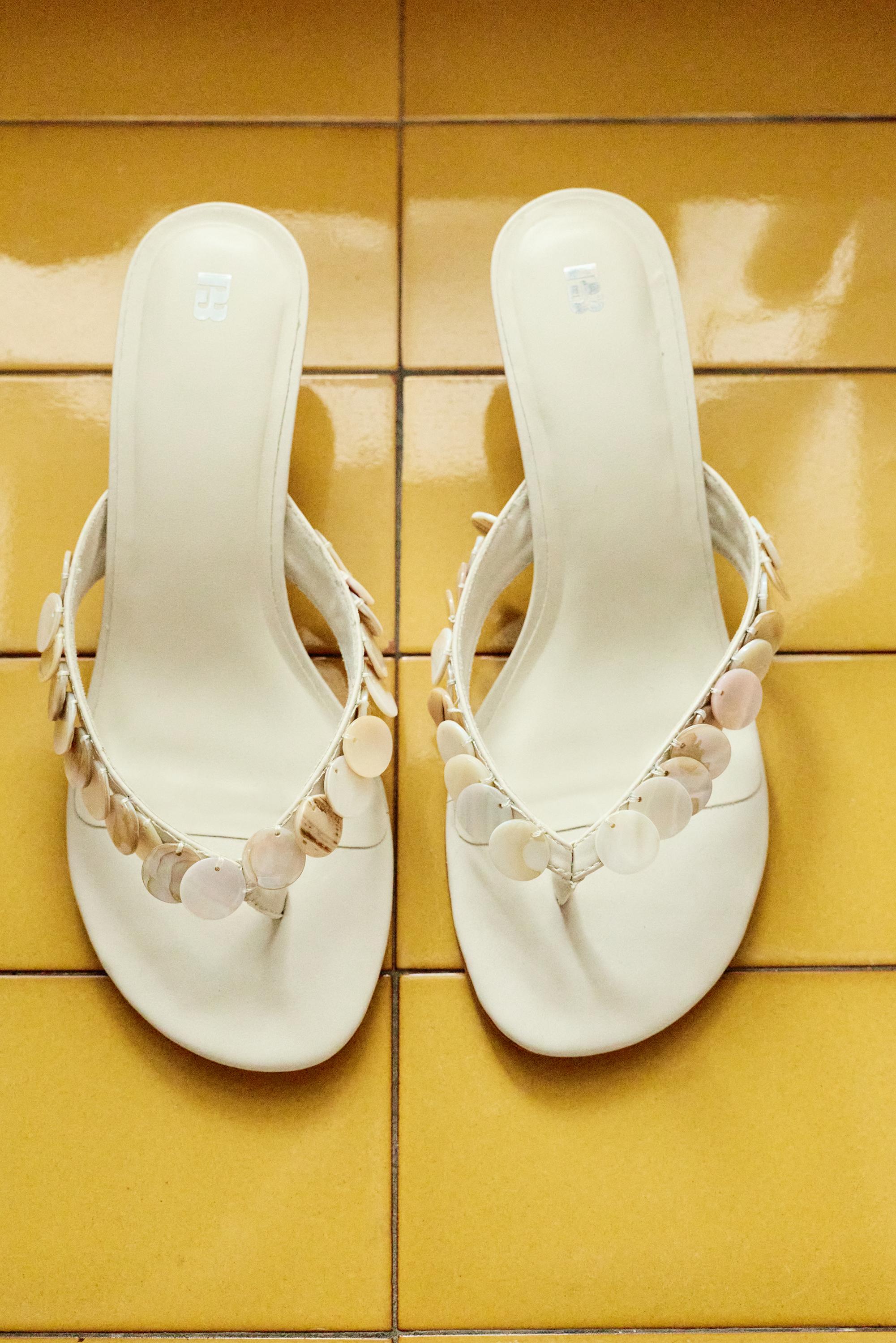 Beaded heeled sandals — Ecru