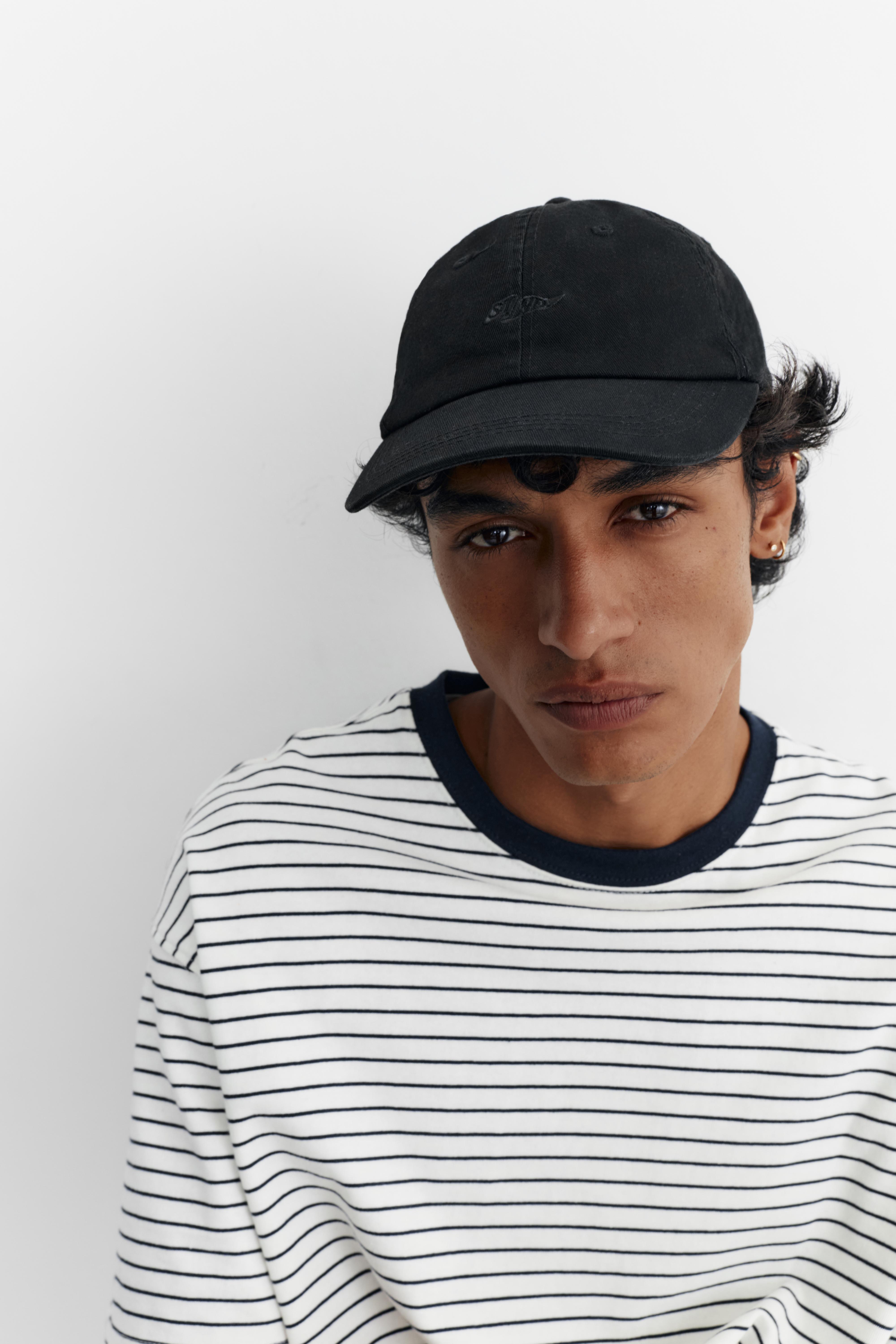 Black STWD cap — Black