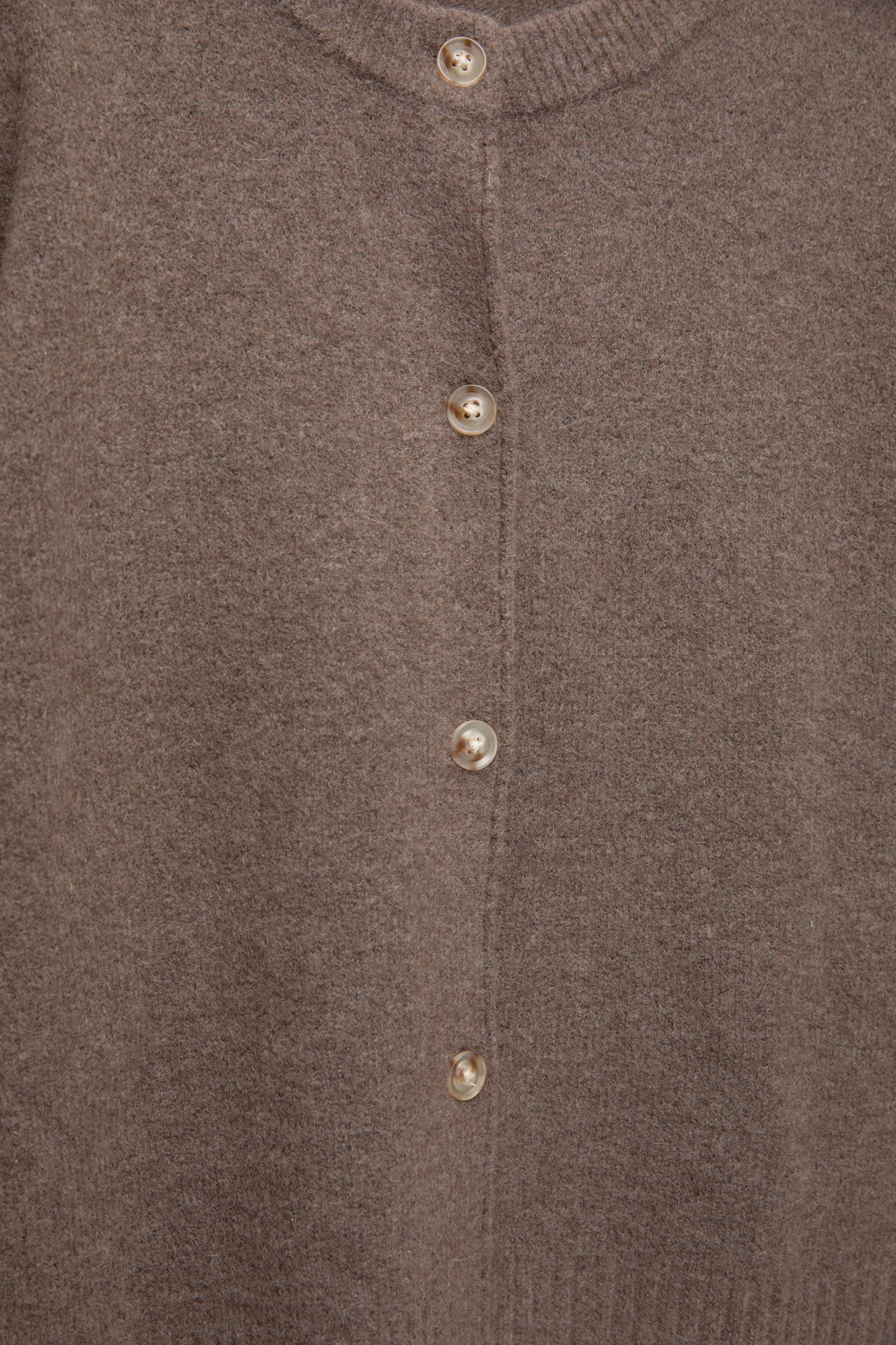 Soft knit cardigan — Brown