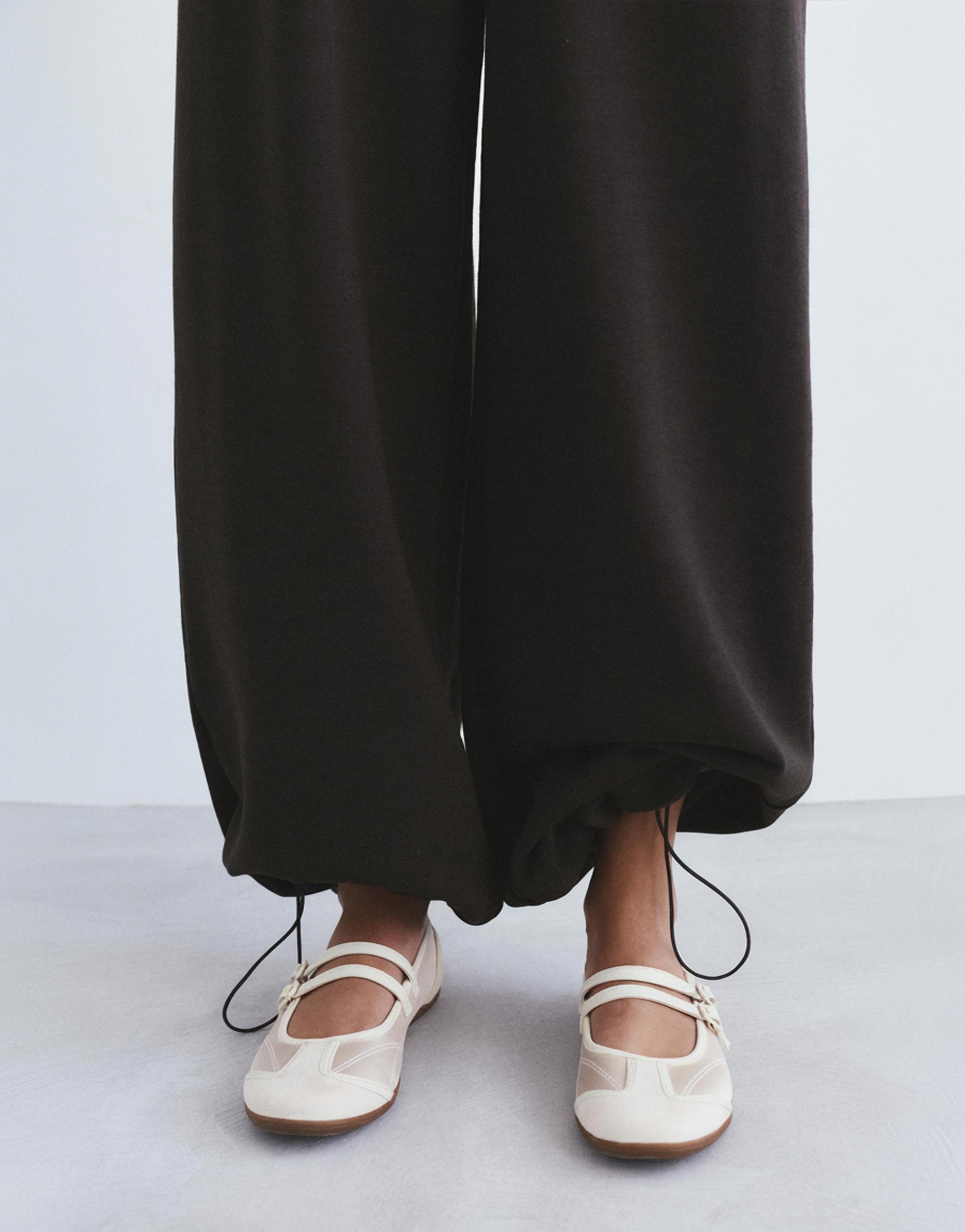 Wide-leg tracksuit bottoms with adjustable hem — Brown
