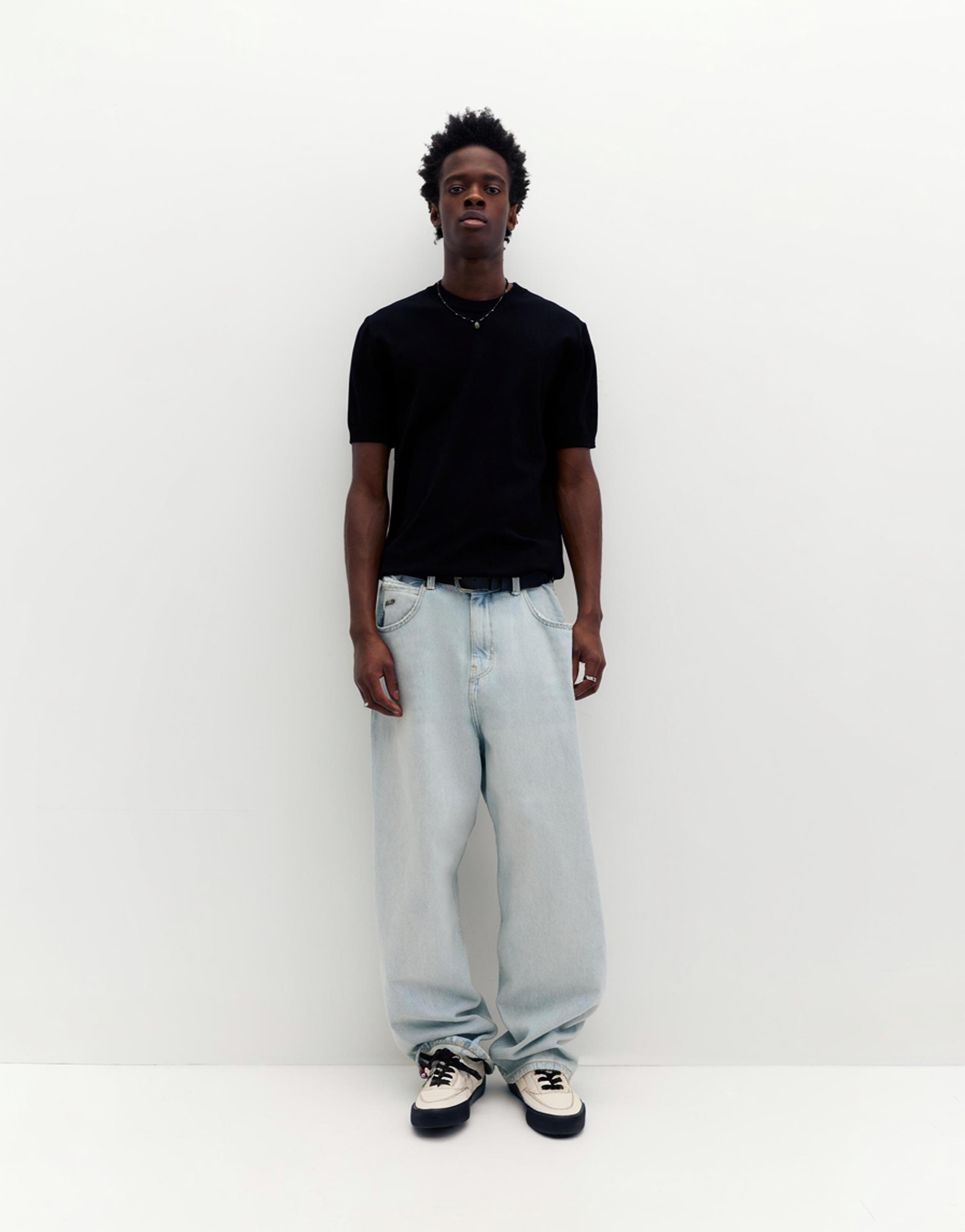 Short sleeve jumper — Black