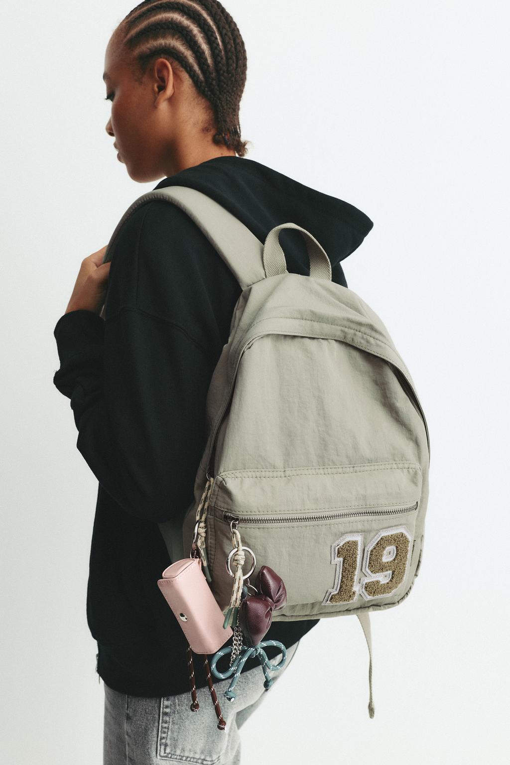 Mochila nylon parche PULL&BEAR