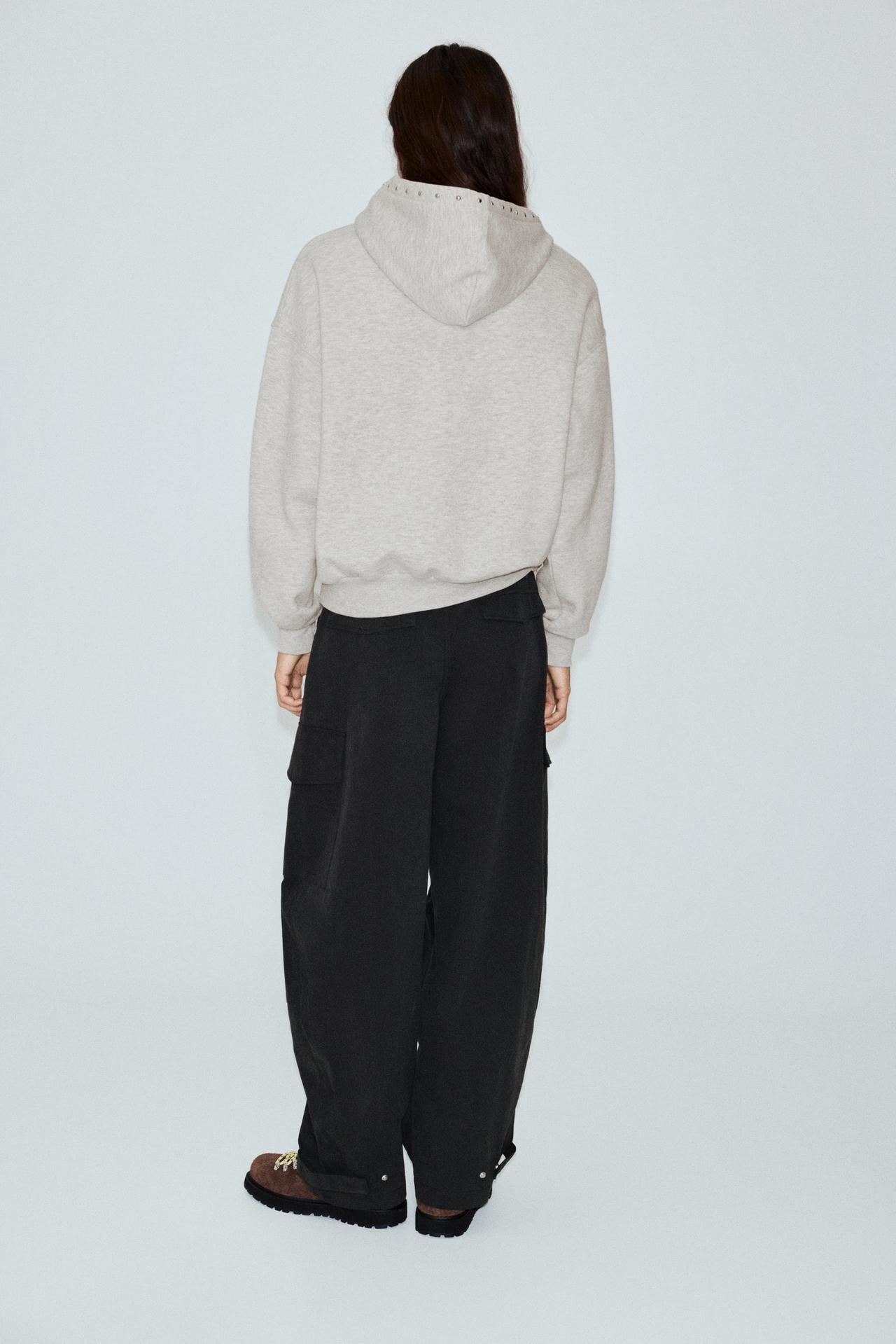 Studded hoodie — Grey marl