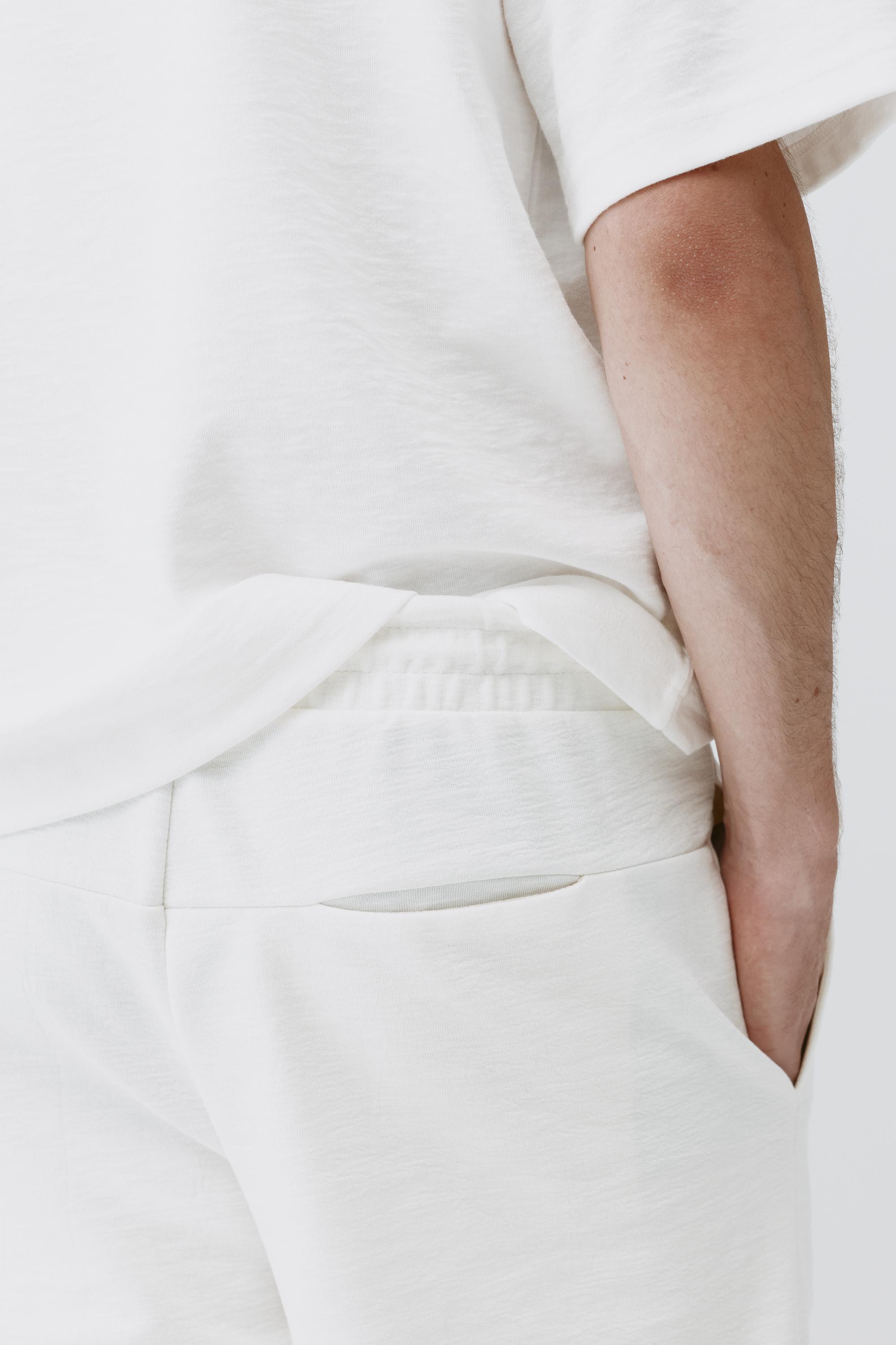 Relaxed fit Bermuda shorts — Off white