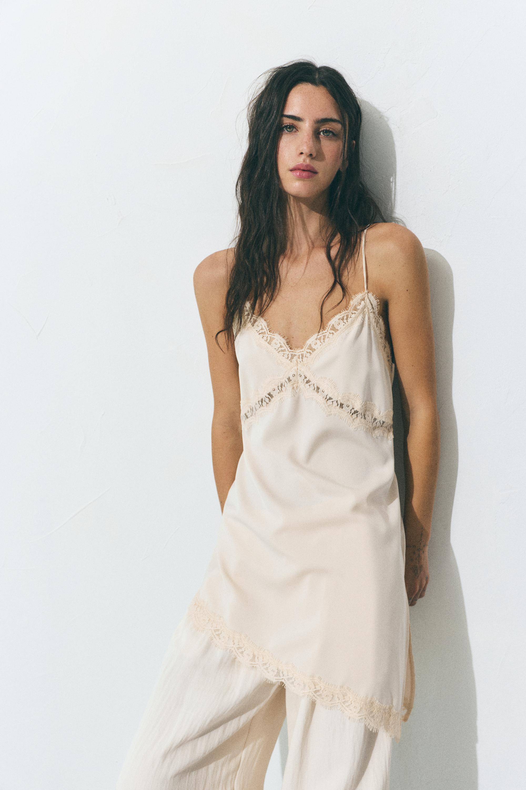 Top Lingerie Asimmetrico