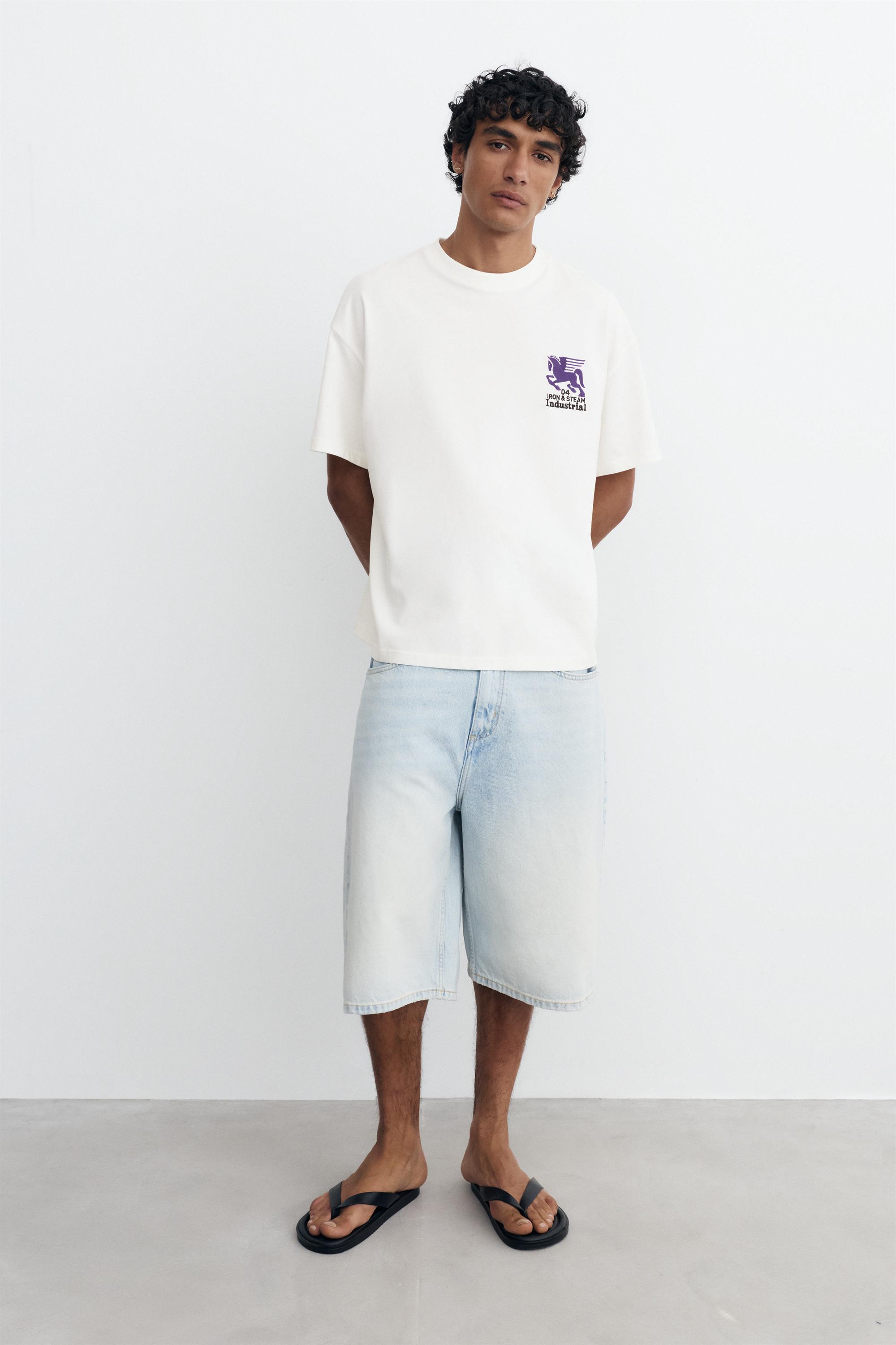 Boxy T-shirt with graphic embroidery — White