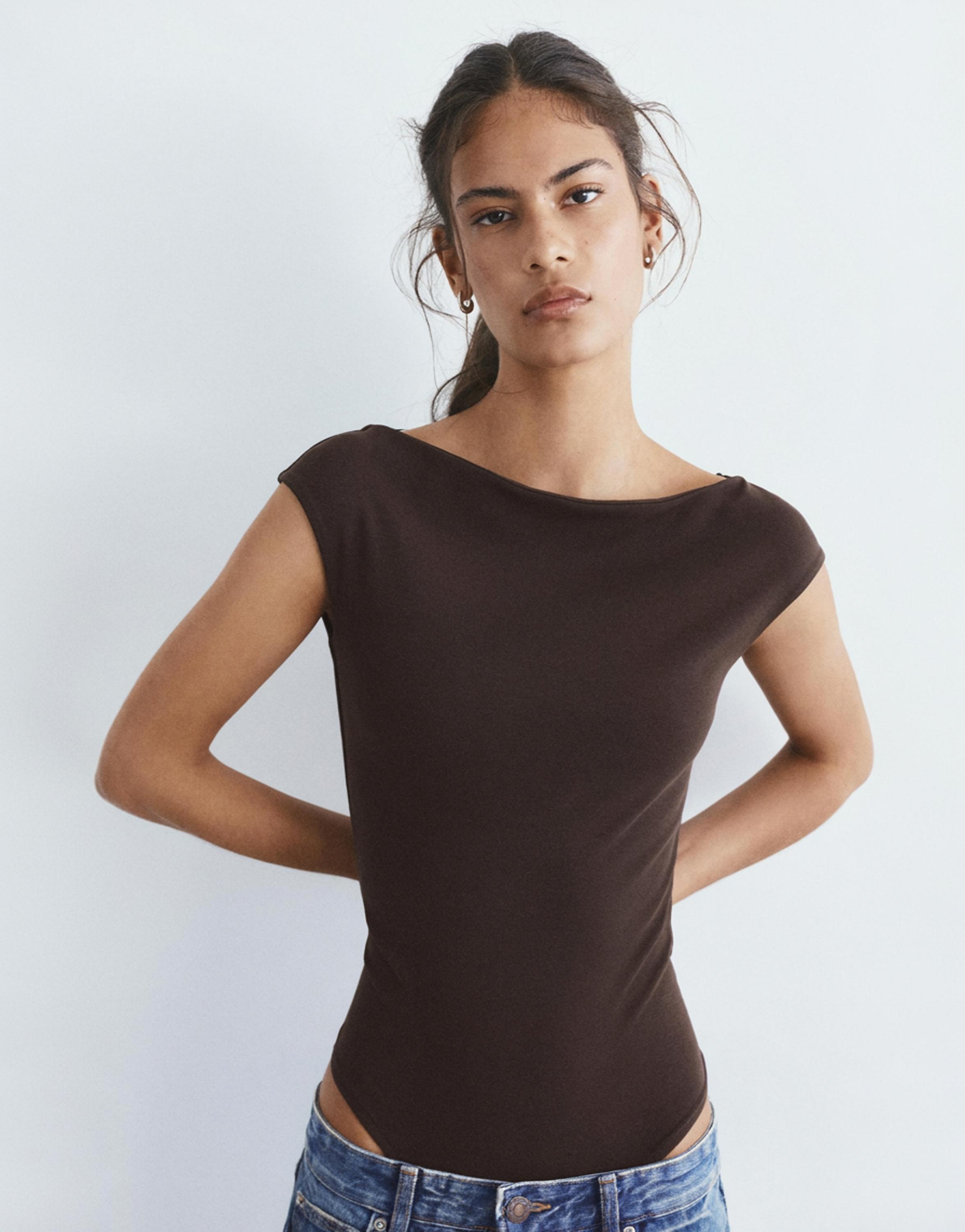 Kısa kollu body - Görsel 57