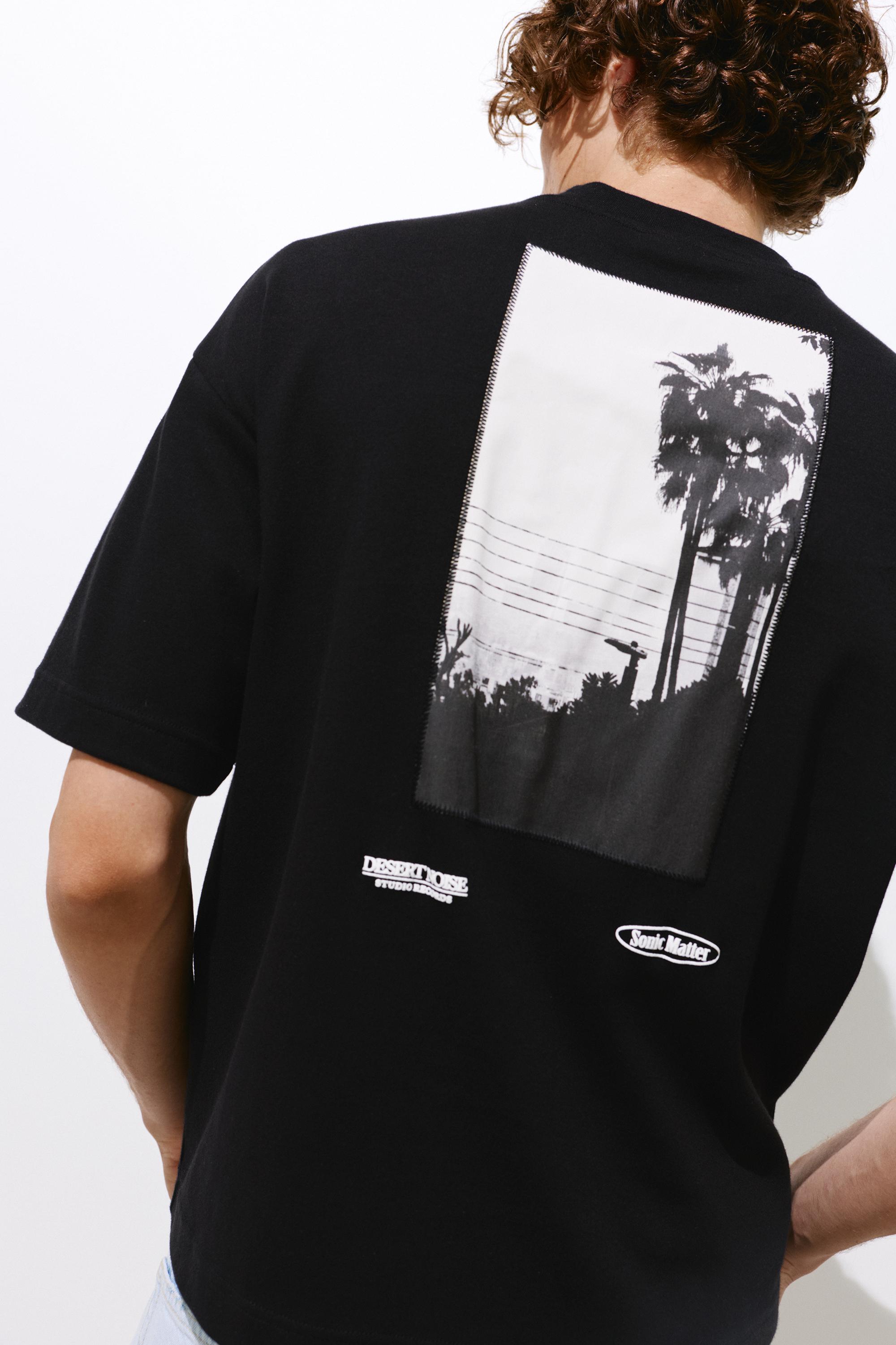 T-Shirt Oversize Gráfico