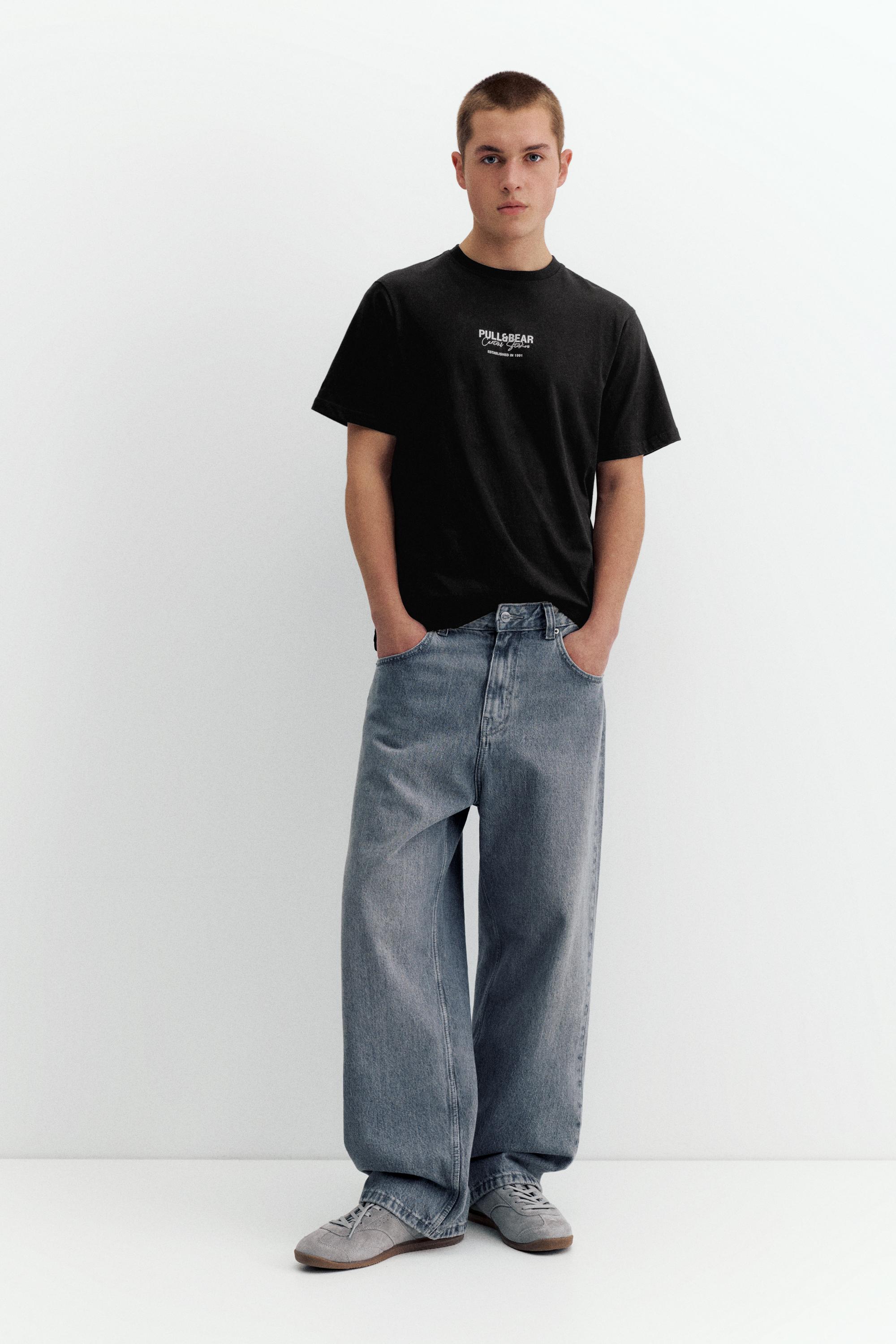 Embroidered logo T-shirt — Black