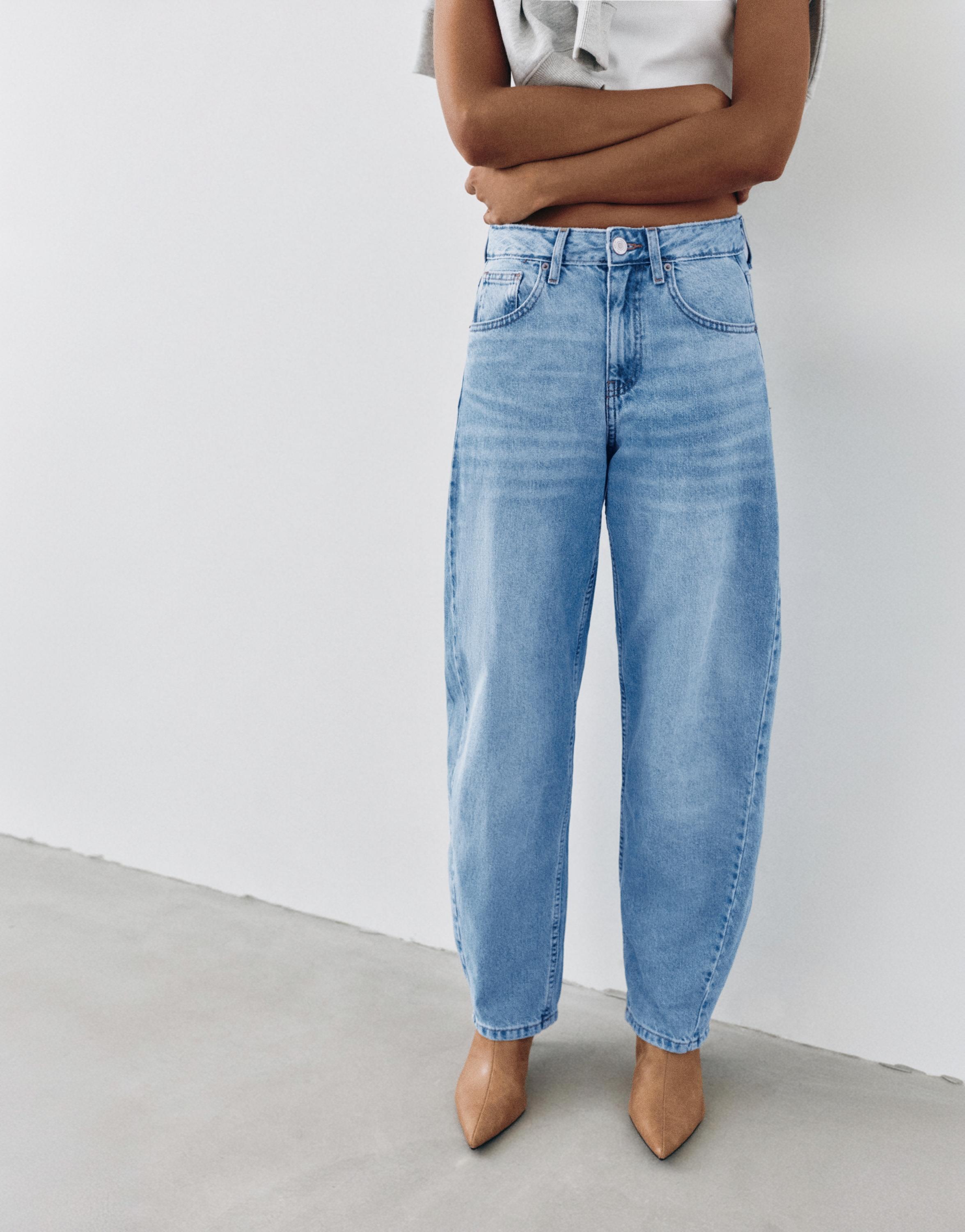 Low-rise barrel jeans — Medium blue