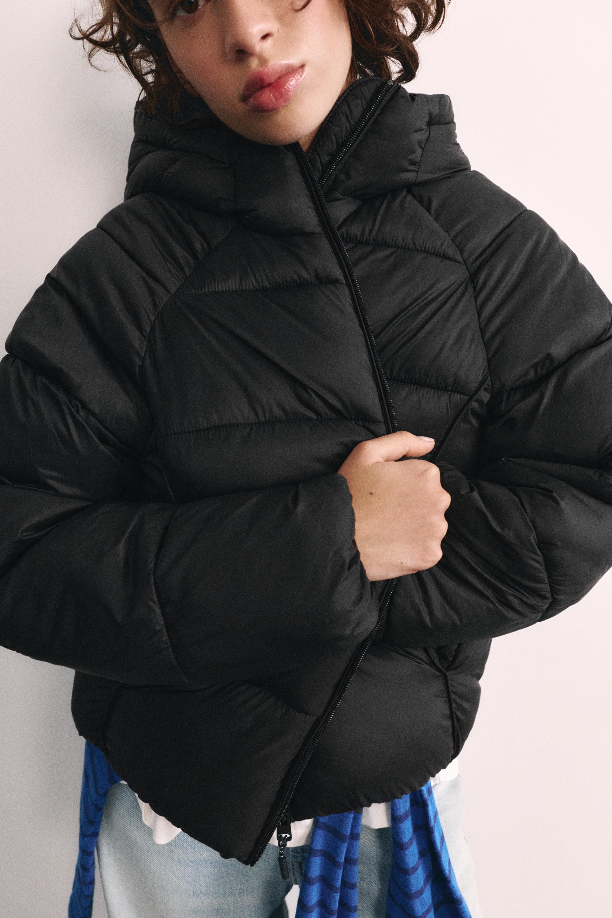 Hooded puffer jacket — Black
