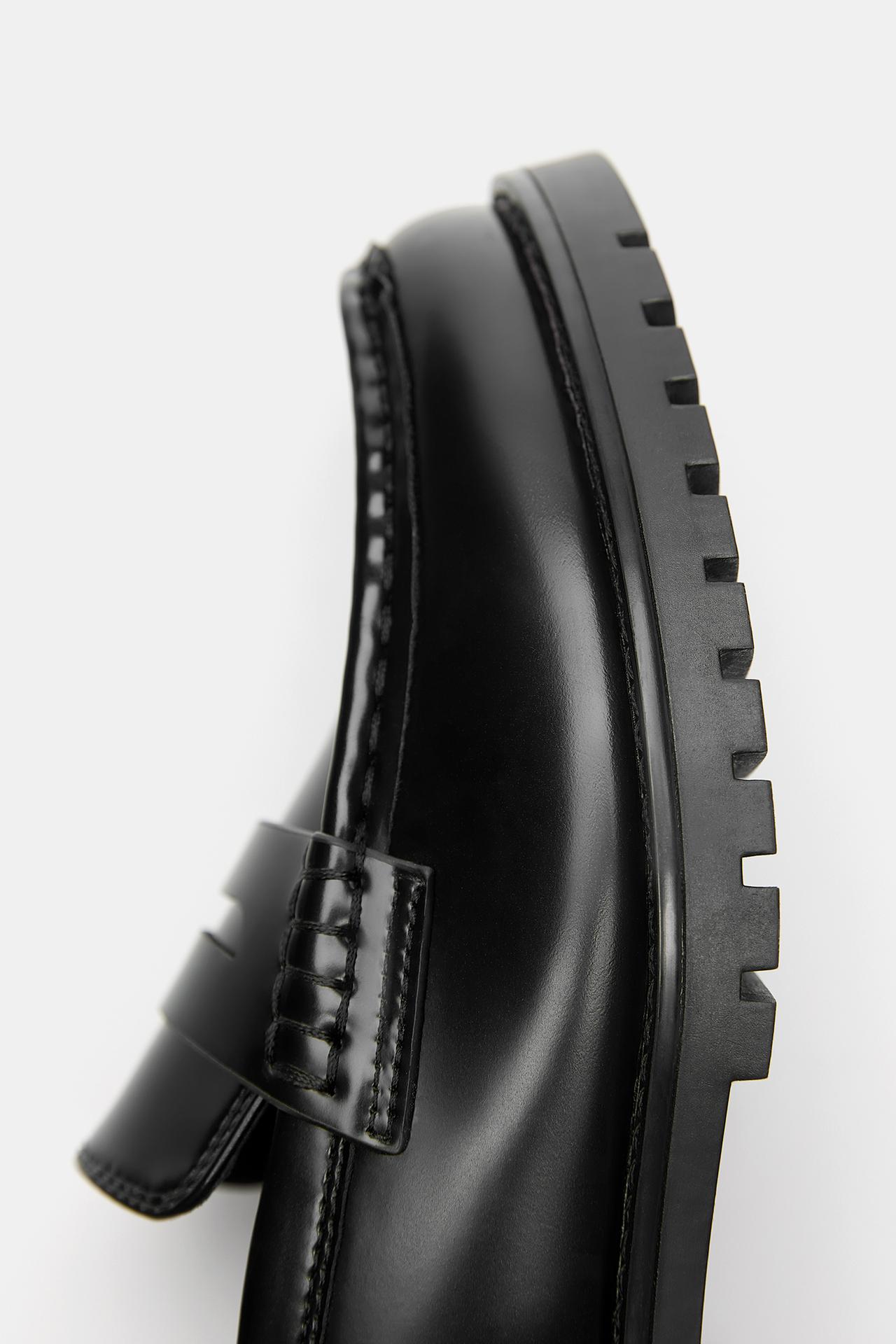 Casual loafers — Black