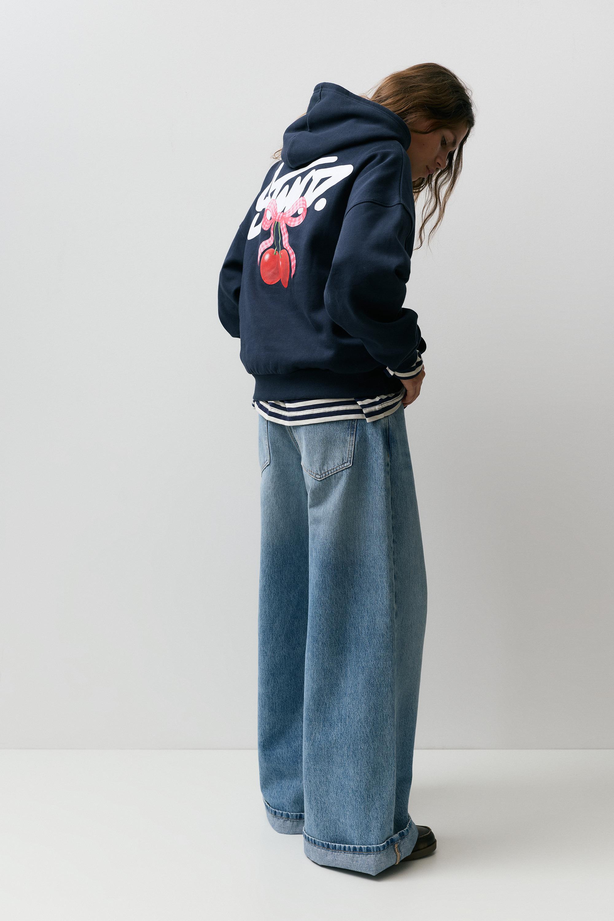 Kapüşonlu STWD kirazlı sweatshirt - Görsel 14