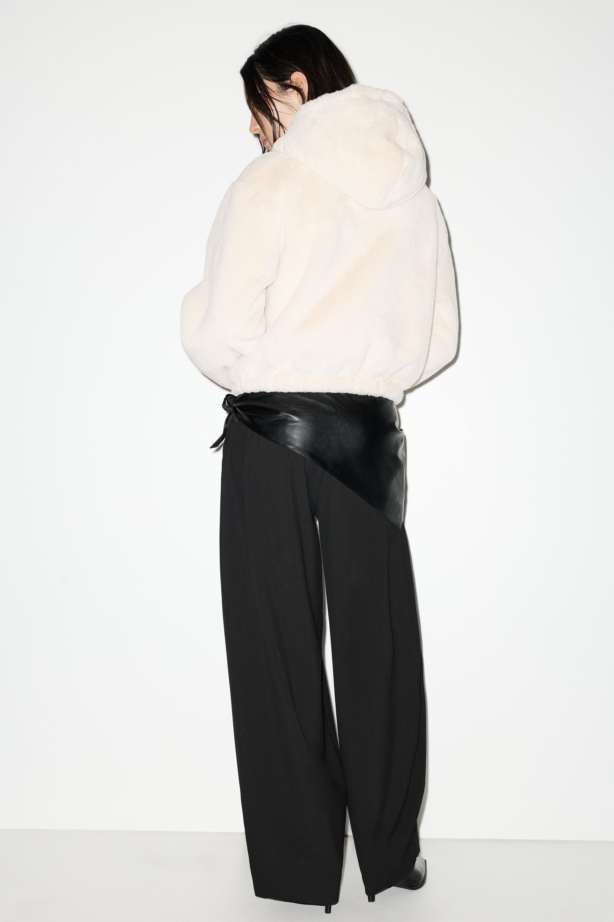 Kapüşonlu suni kürk ceket - Görsel 6