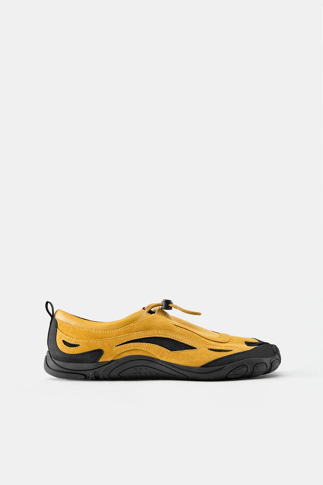Often leather tabi trainers — Yellow
