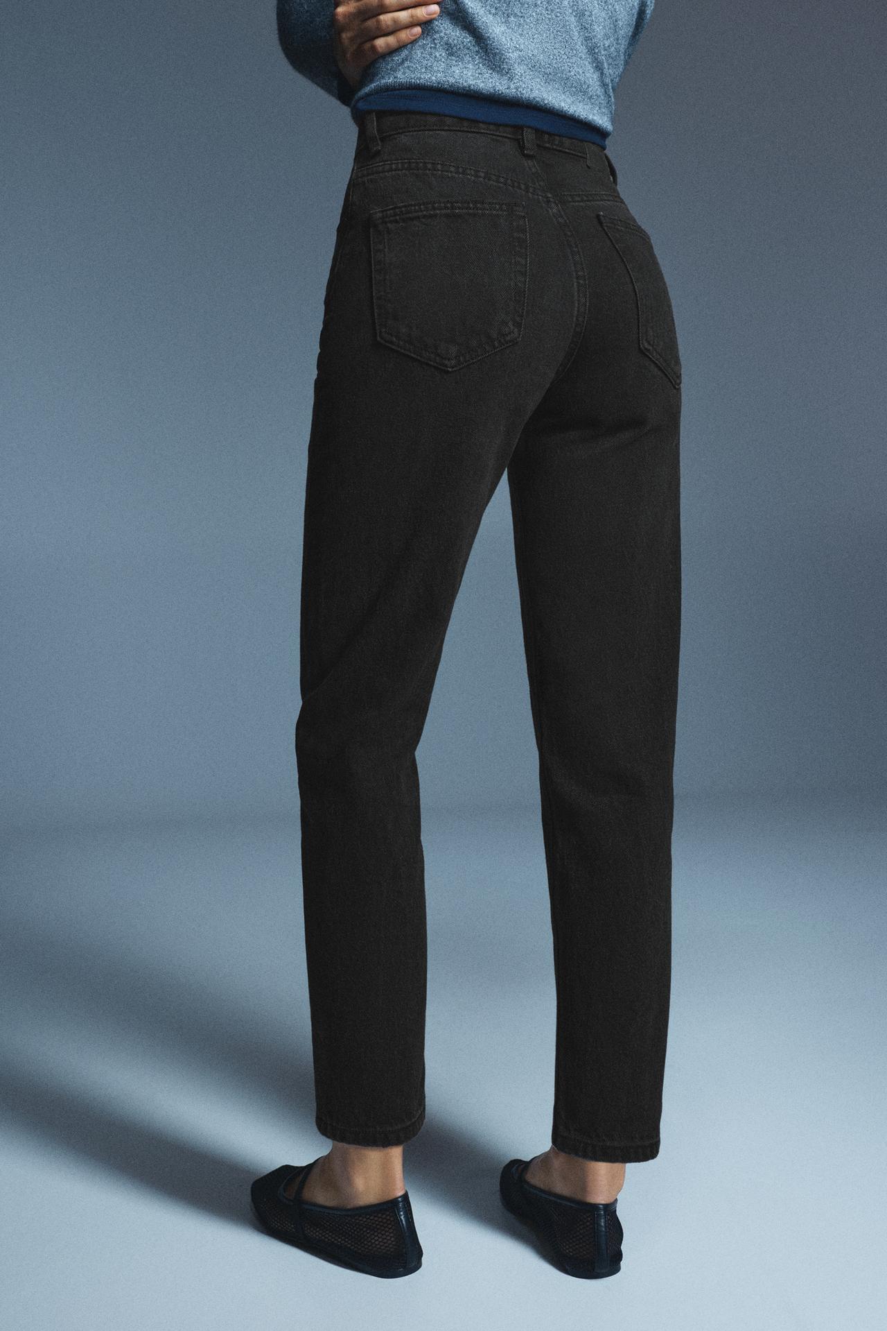 High-waist mom fit jeans — Black