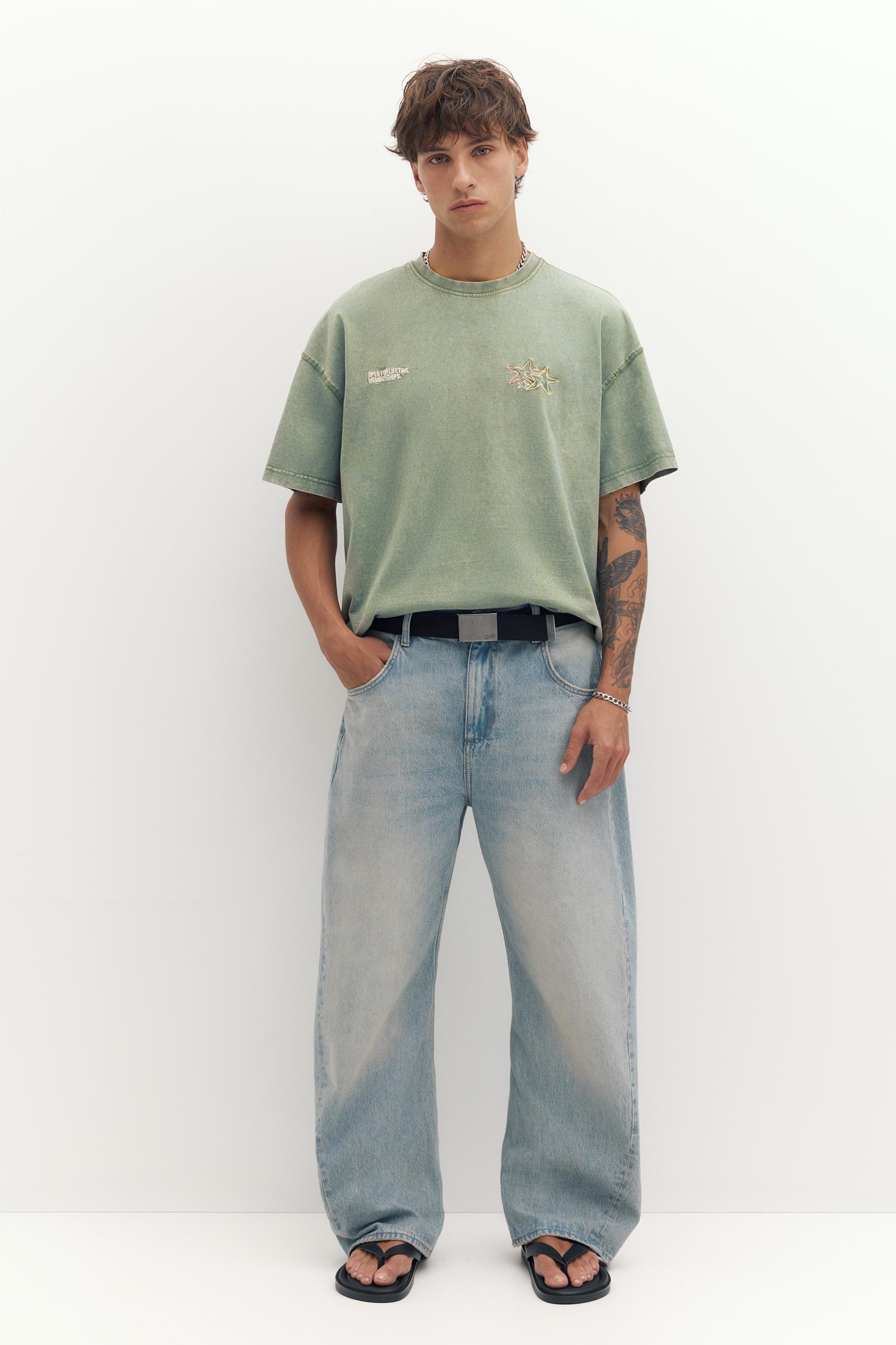 Yıldız grafik baskılı t-shirt - Görsel 9
