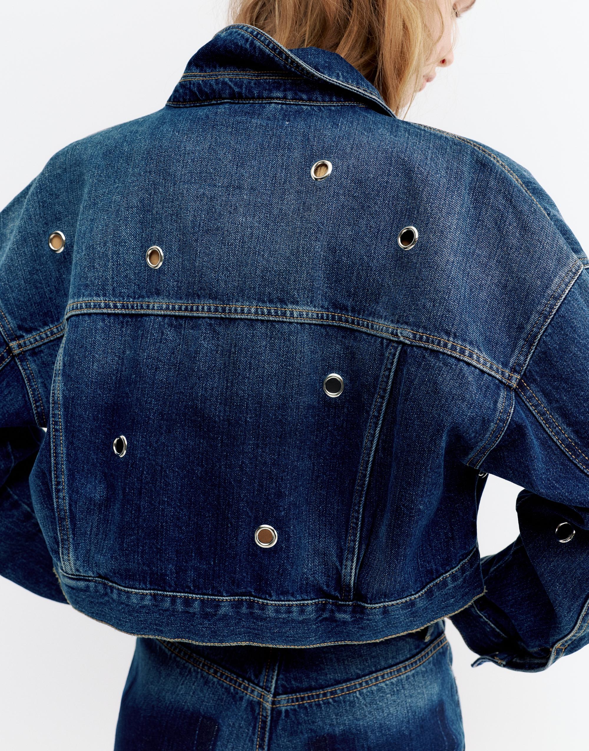 Delikli denim ceket - Görsel 14