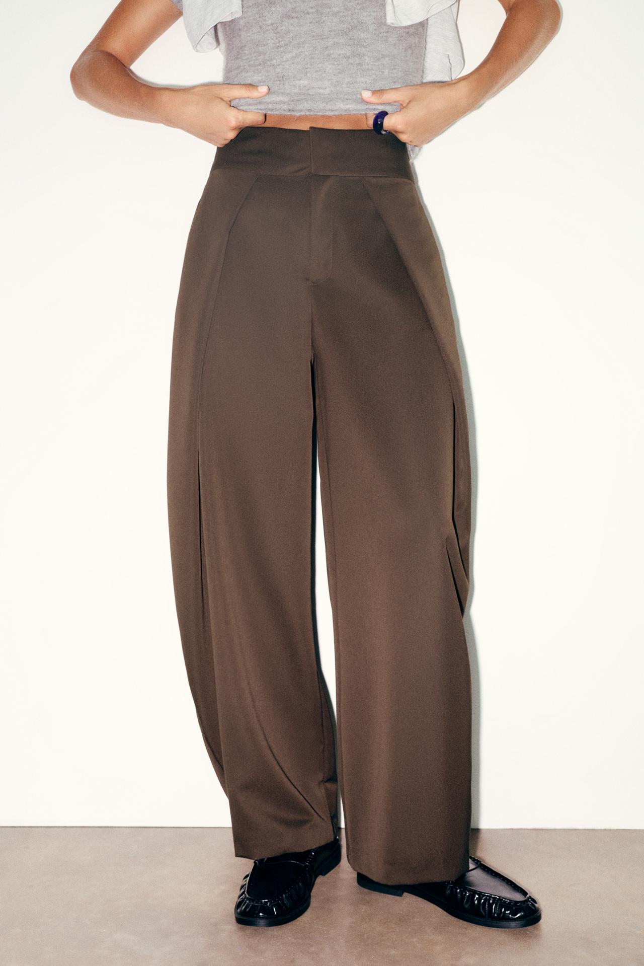 Balloon fit darted trousers — Brown