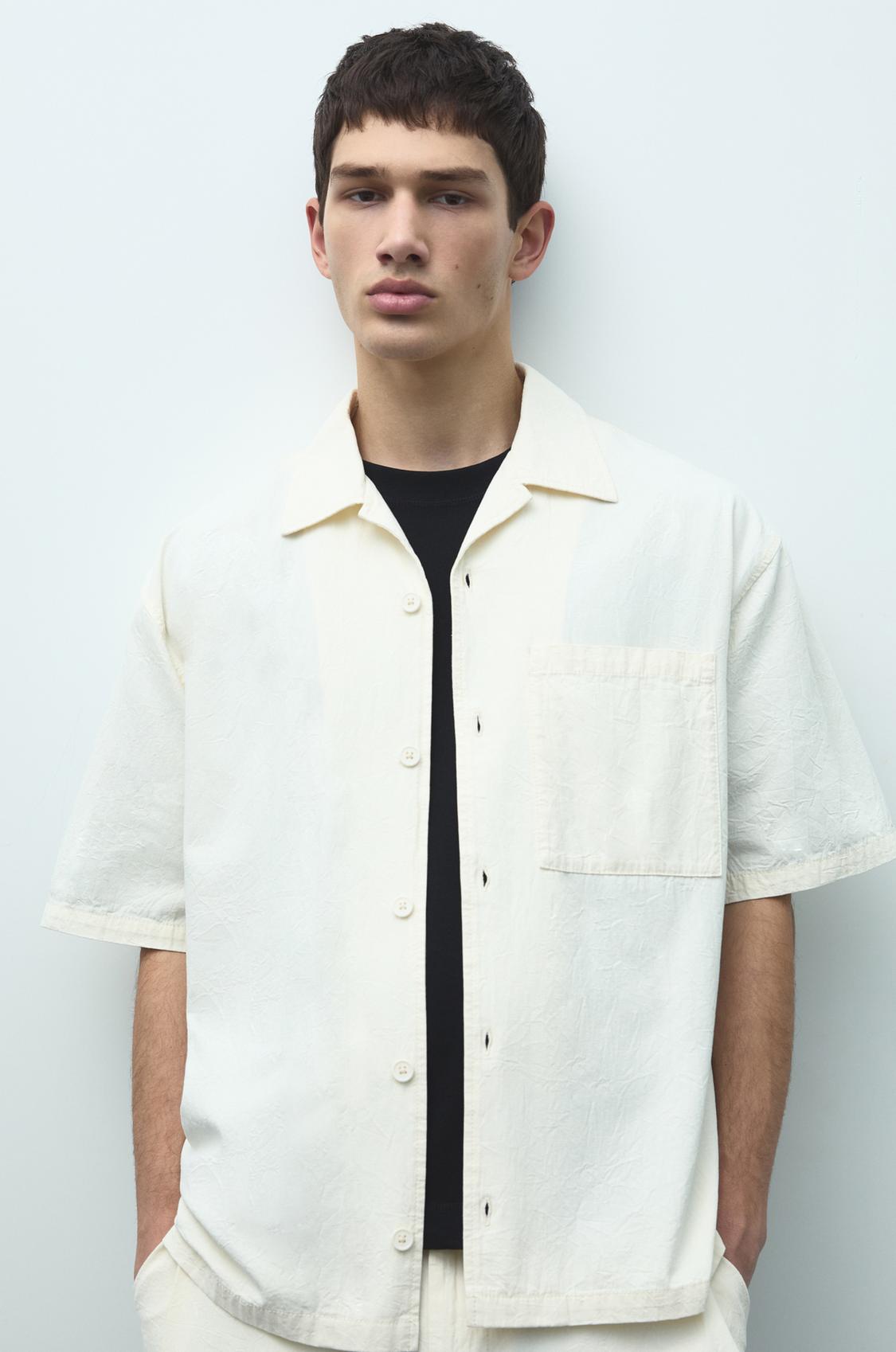 Short sleeve shirt with pocket PULL&BEAR - Main Image