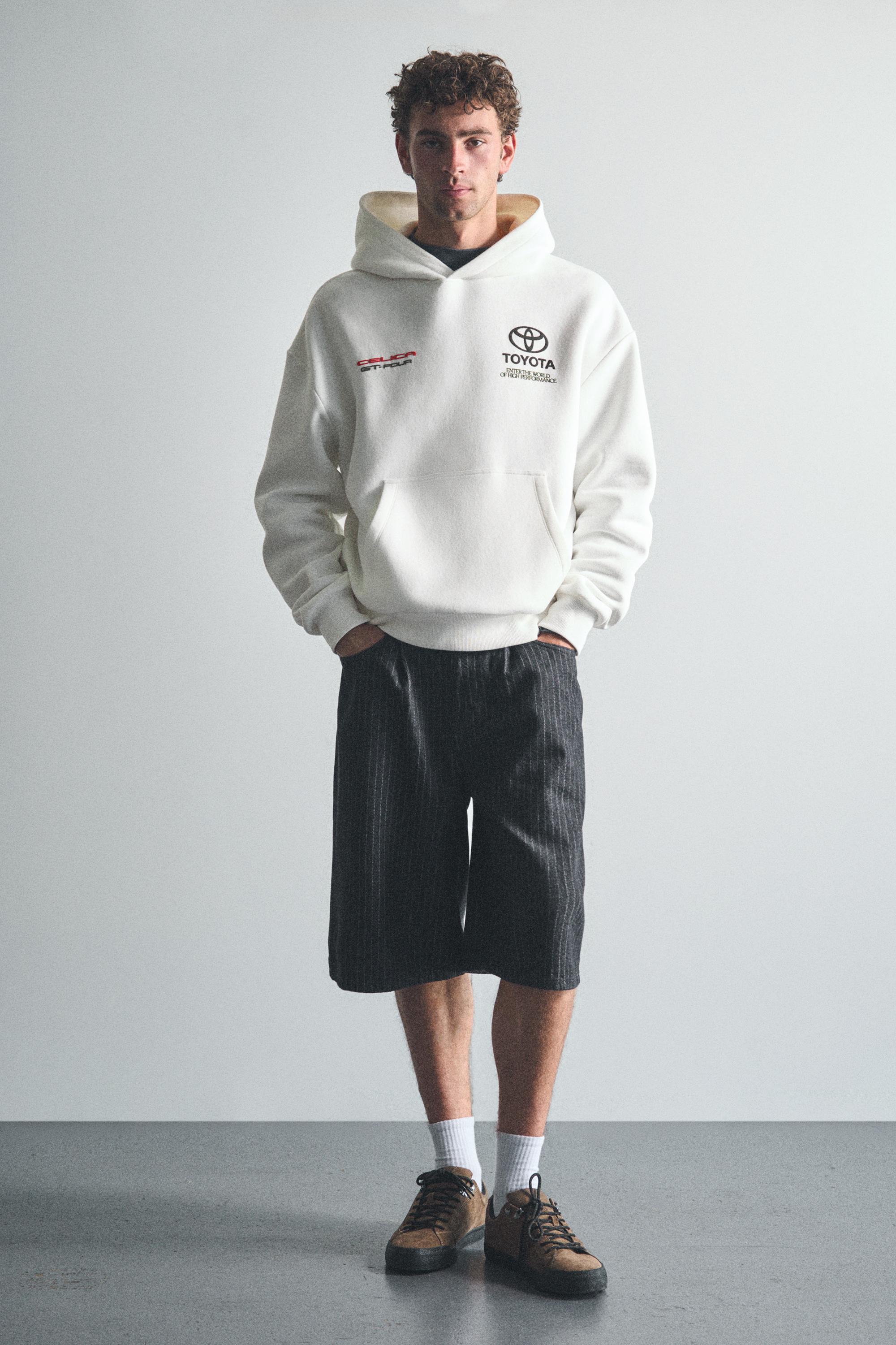 Toyota hoodie — Off white