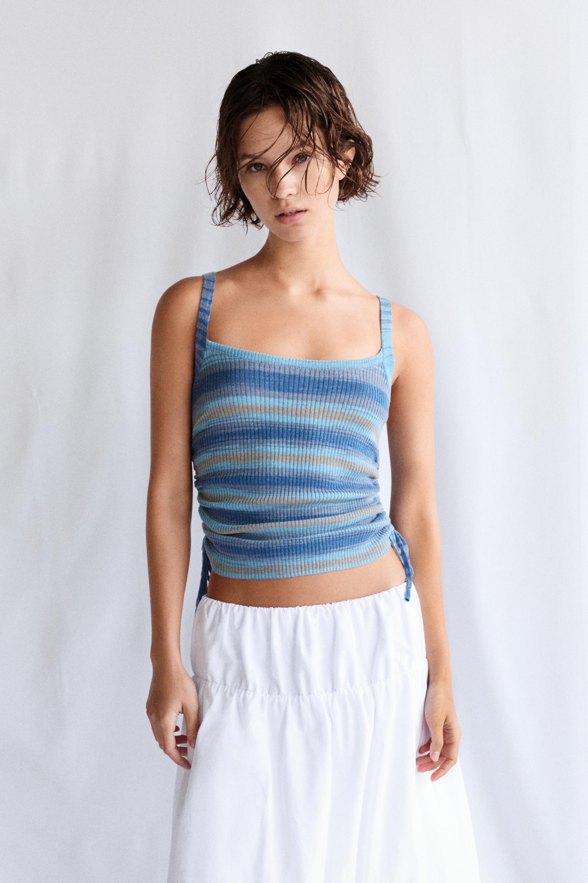 Gathered knit strappy top — Blue