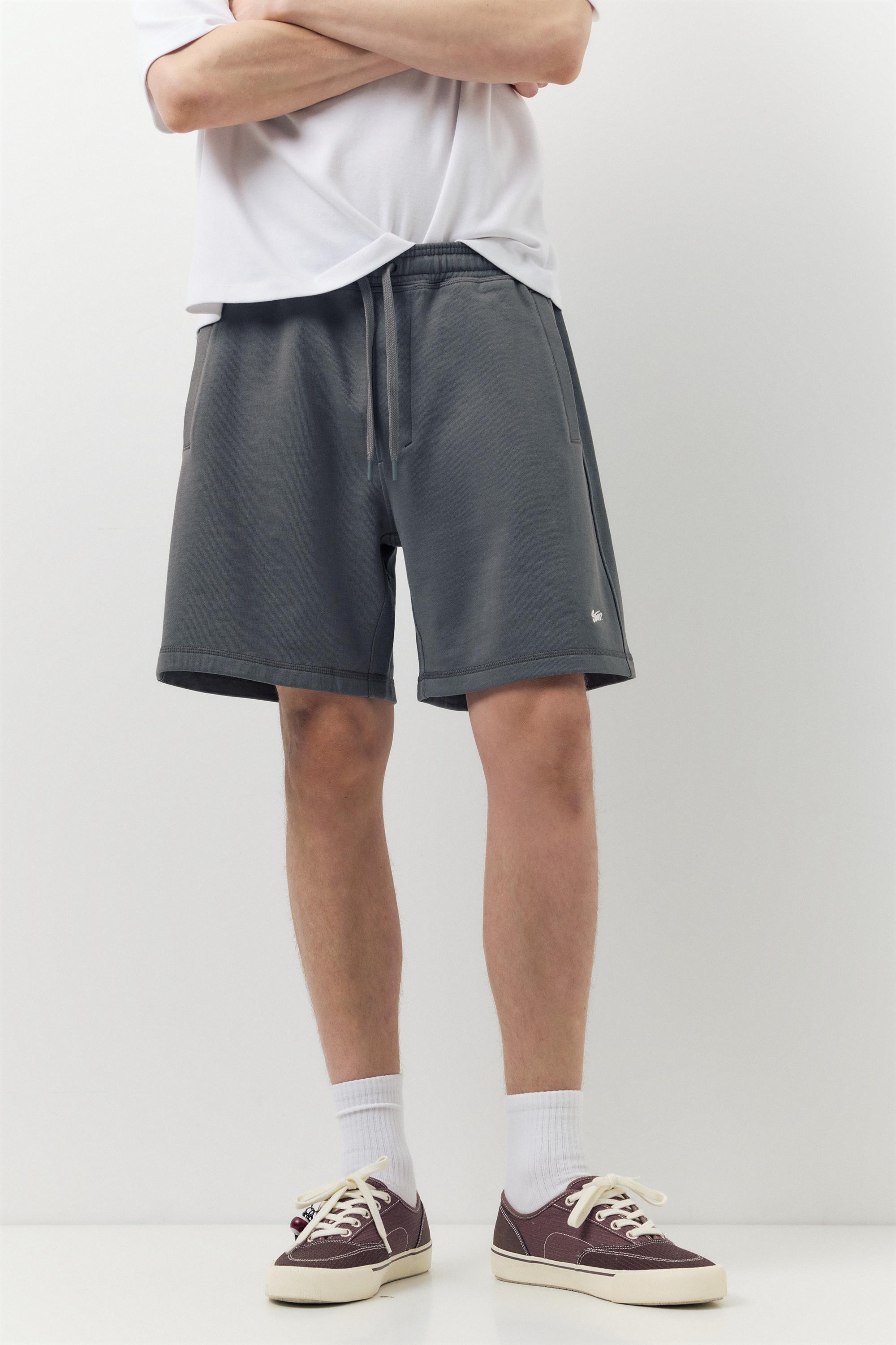 2-pack of STWD Bermuda short sweatpants — Anthracite grey