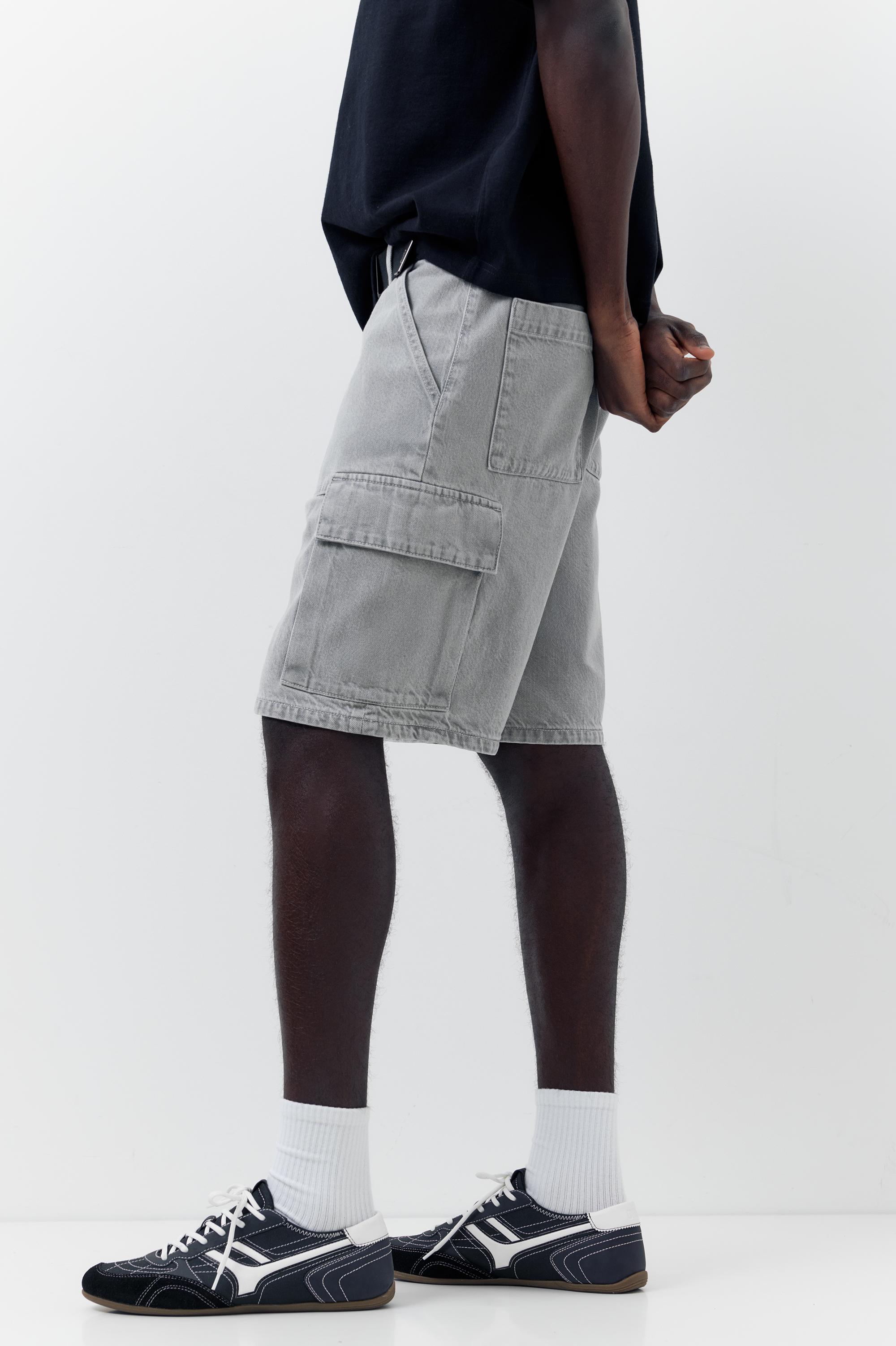 Baggy cargo Bermuda shorts — Pale grey