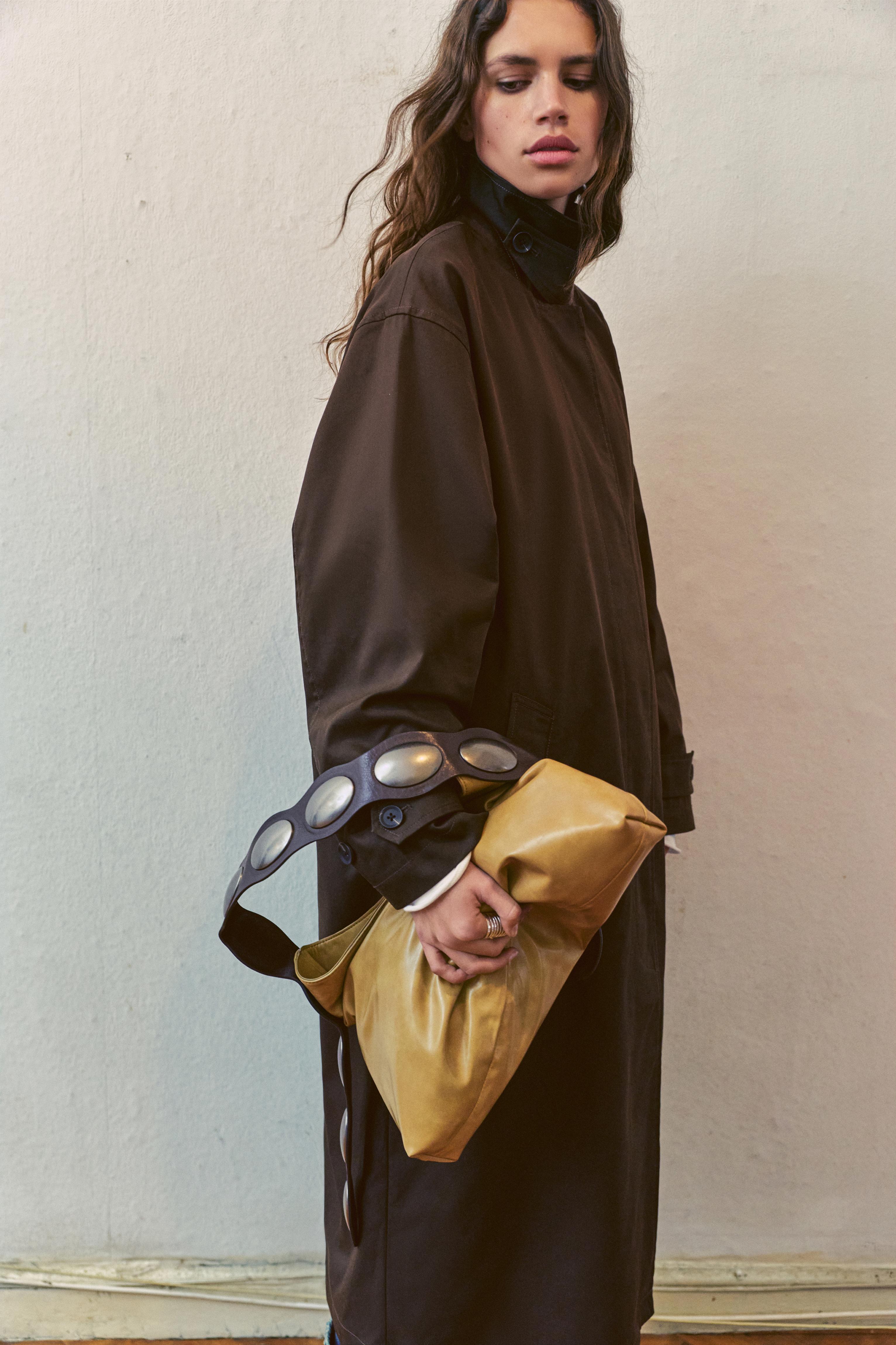 Contrast stud tote bag | Pull&Bear United States