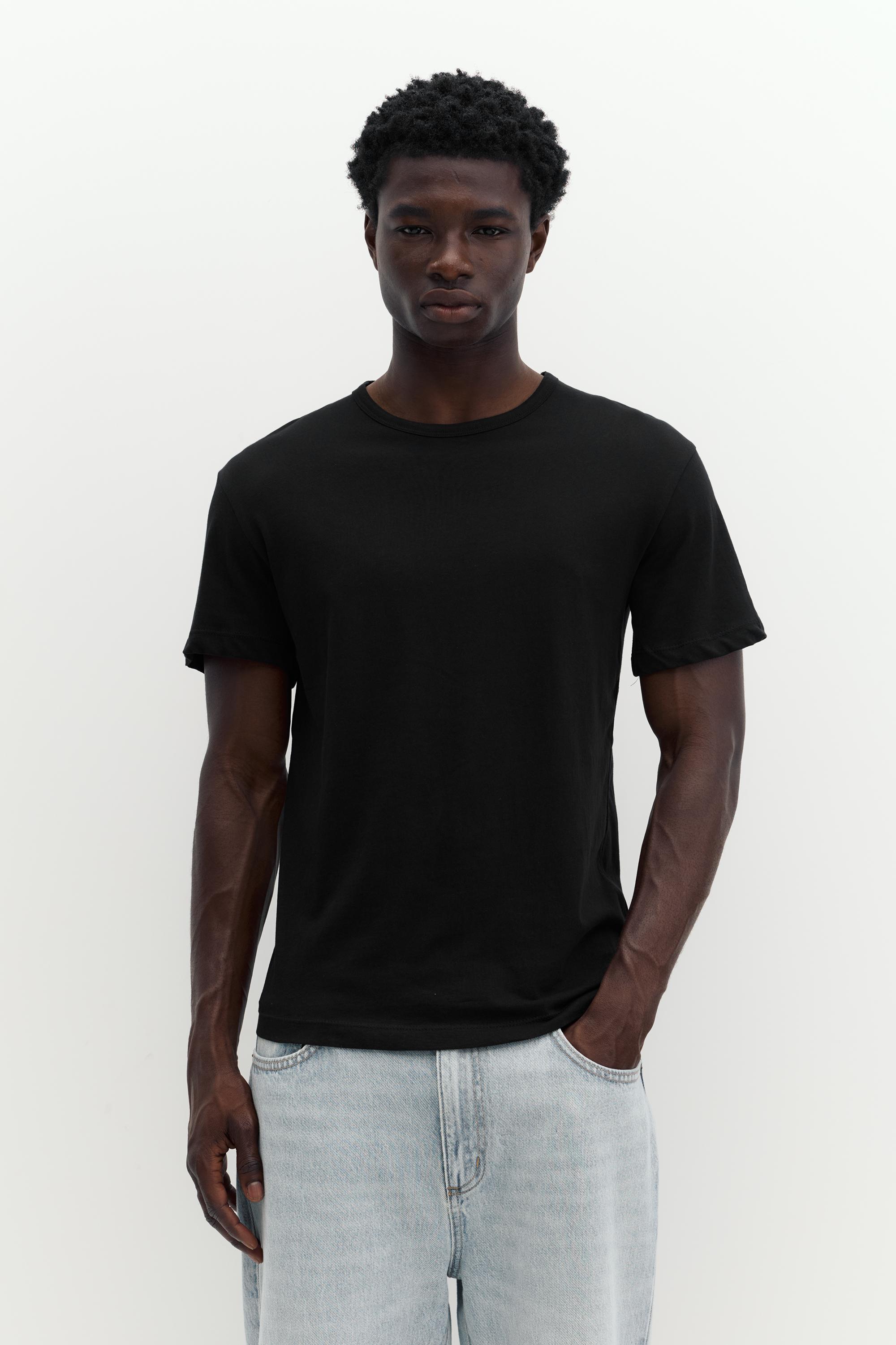 T-Shirt Slim Fit Basic