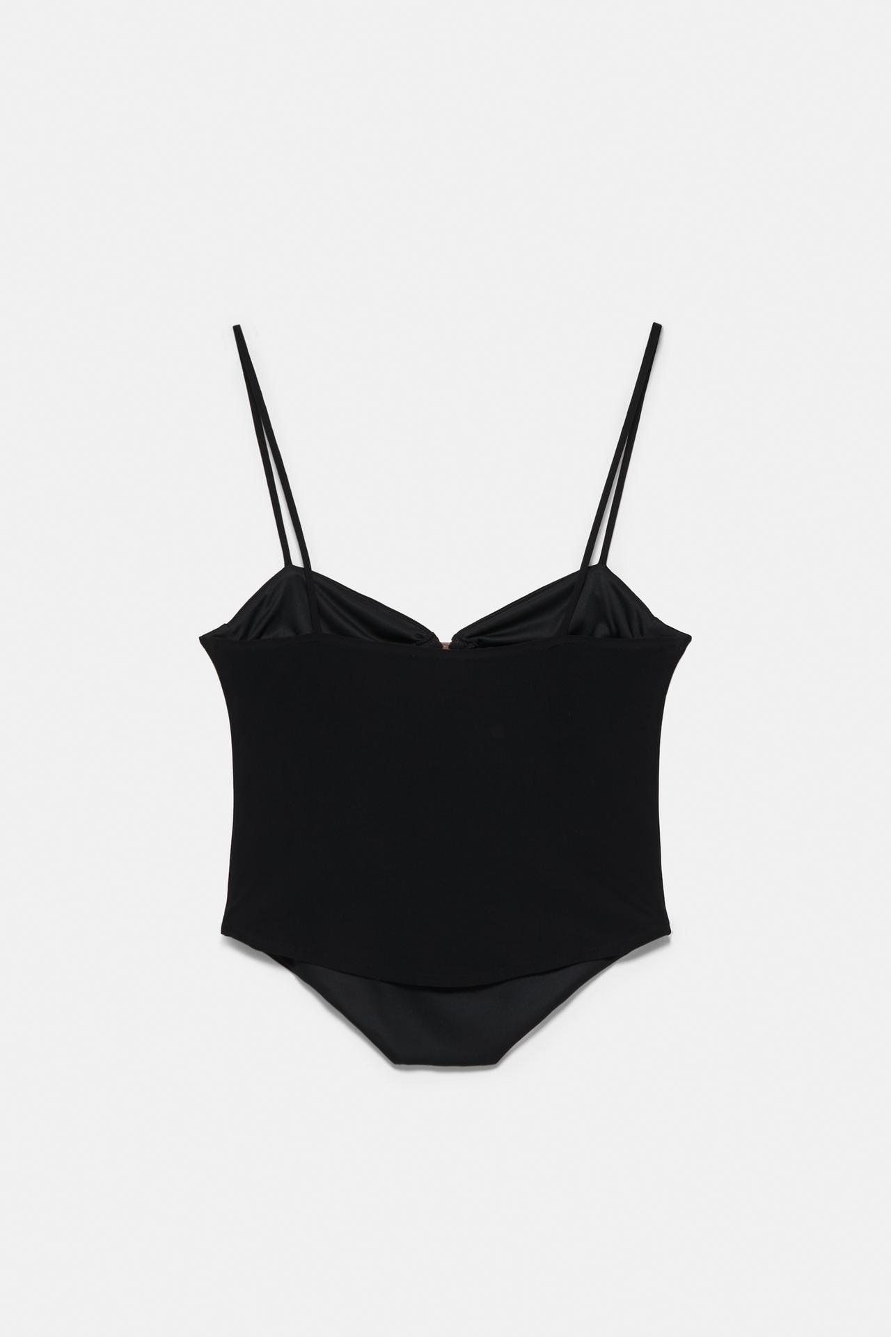 Strappy top with neckline appliqué — Black