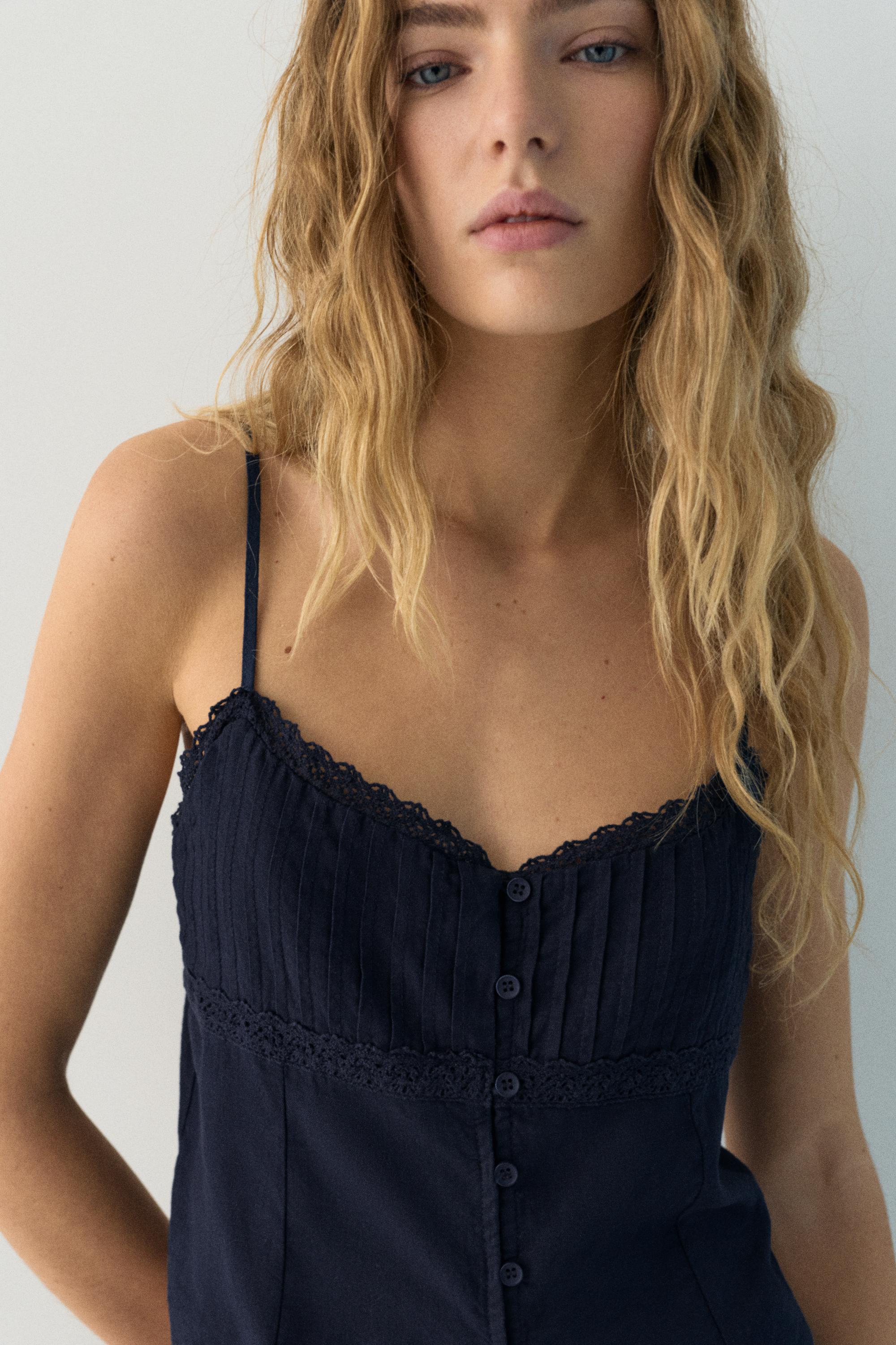 Kısa dantelli askılı top - Görsel 44