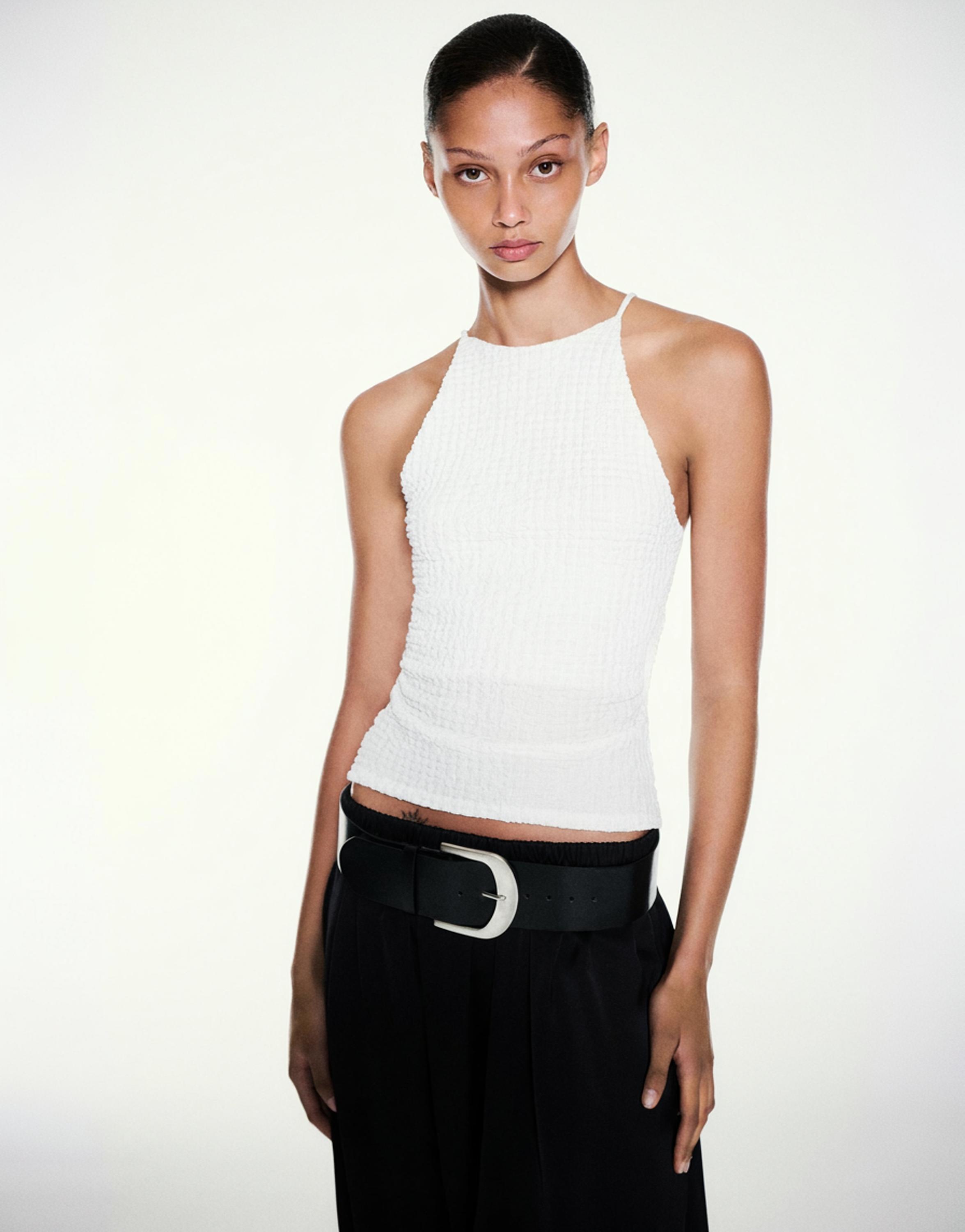 Textured halter top — Ice