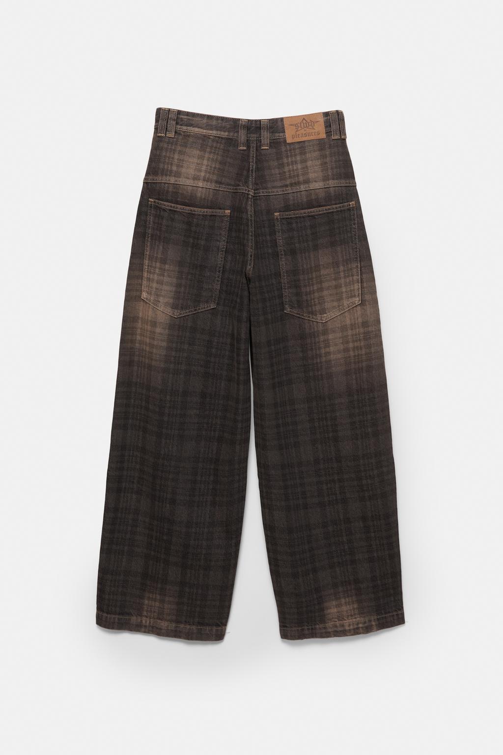 STWD by PLEASURES super baggy jeans PULL&BEAR